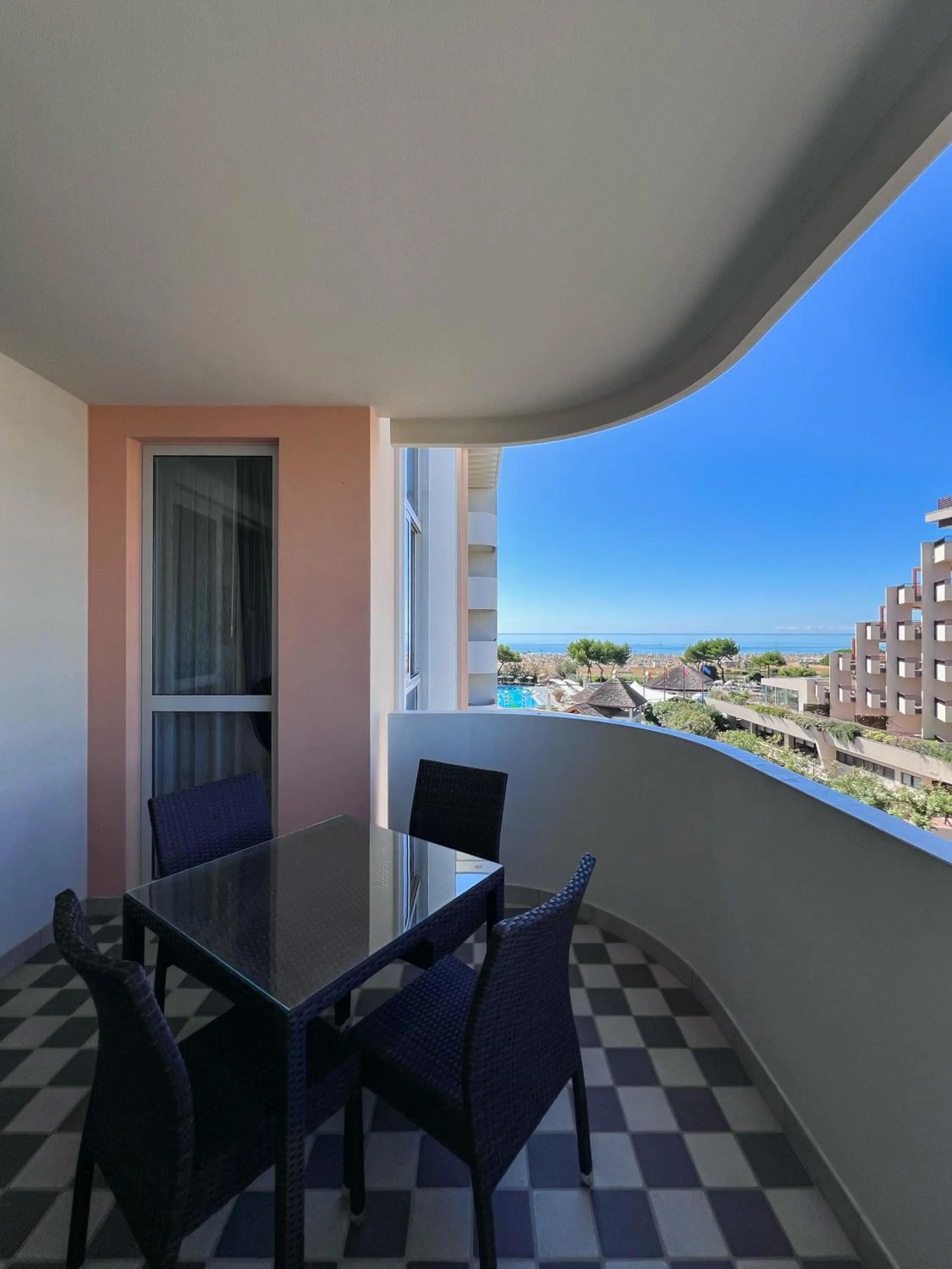 Balcony/Terrace in Aparthotel Holiday