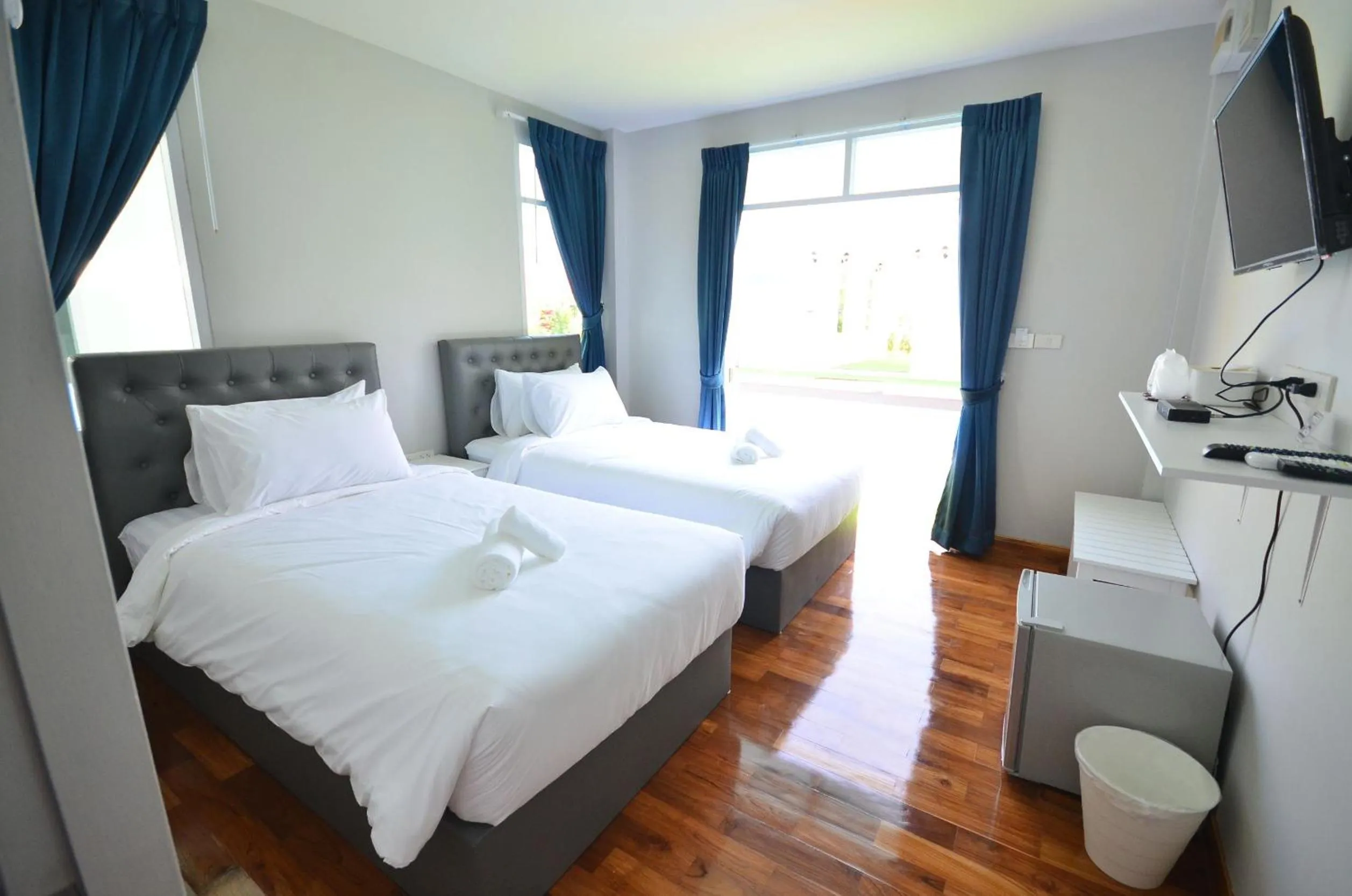 Photo of the whole room, Bed in Bianco House Resort