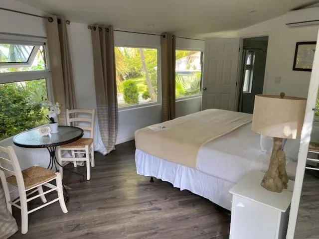 Bed in The Sunset Cove and Rainbow Room