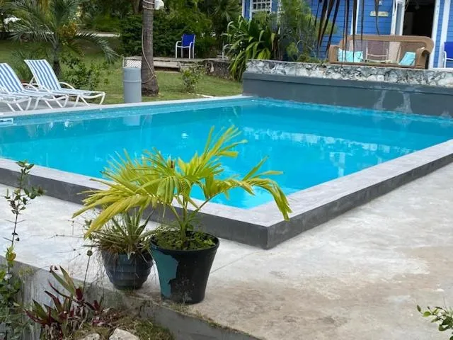 Swimming pool in The Sunset Cove and Rainbow Room