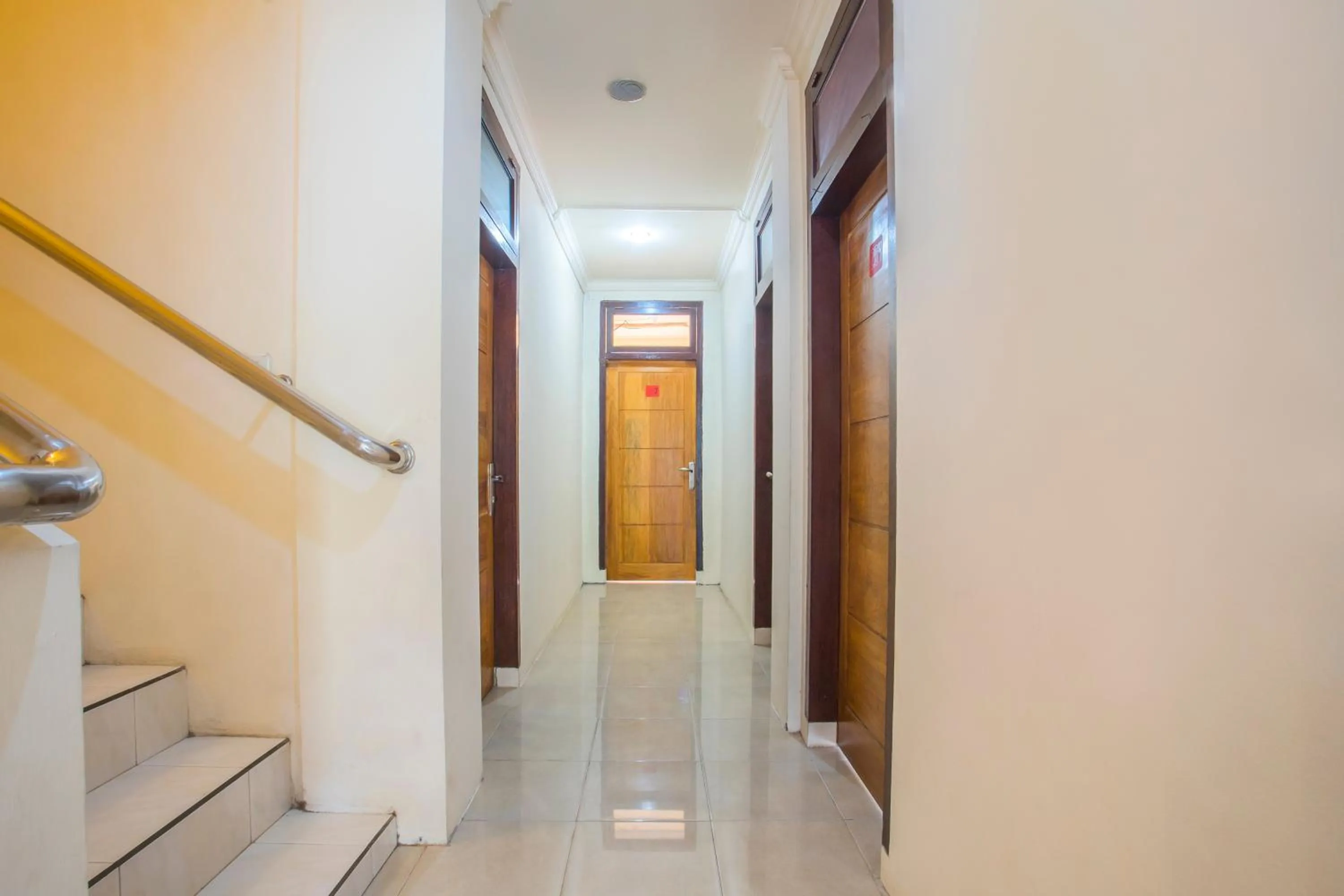 RedDoorz near Universitas Samratulangi Manado