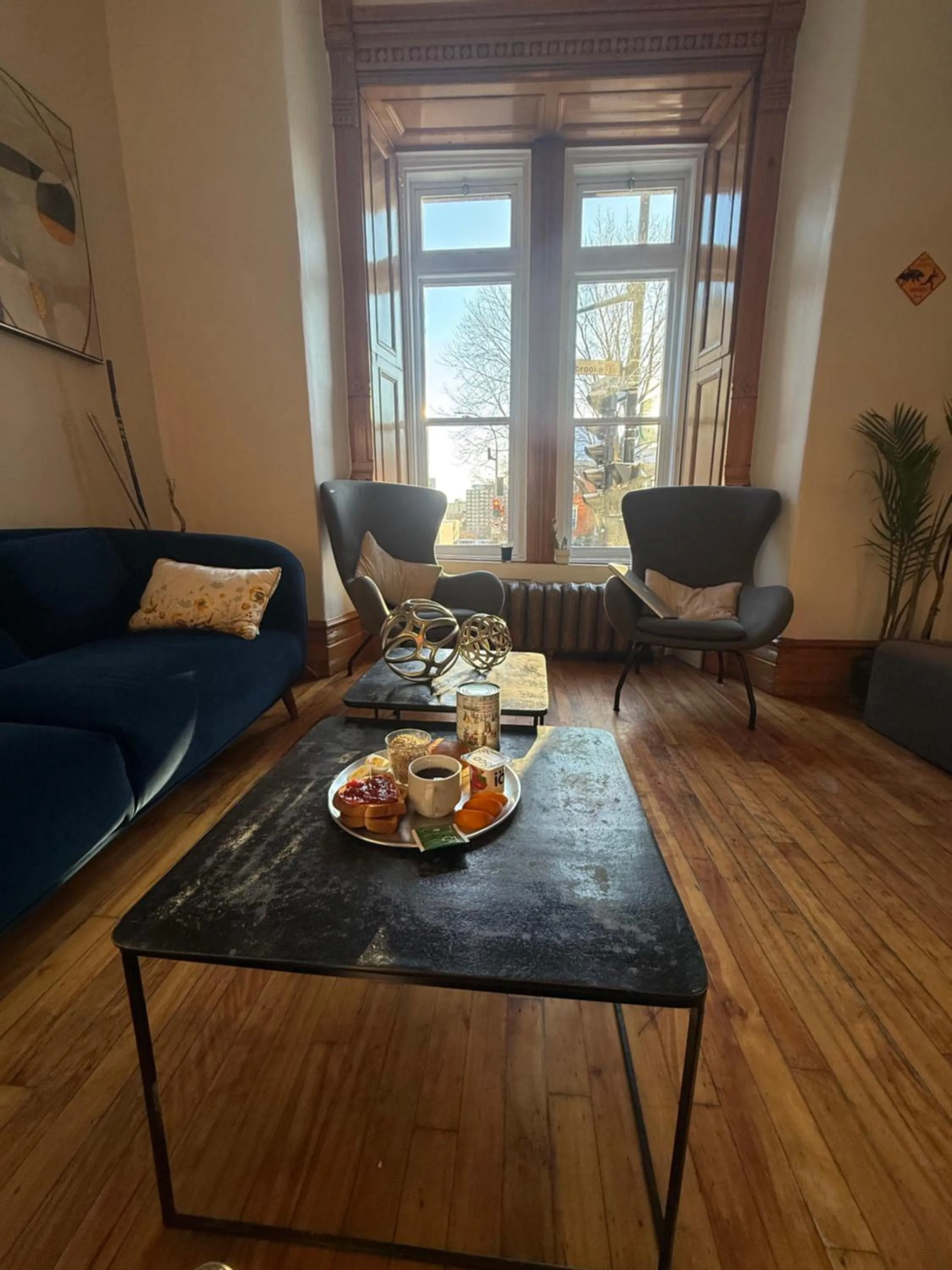 Breakfast in Auberge du Plateau