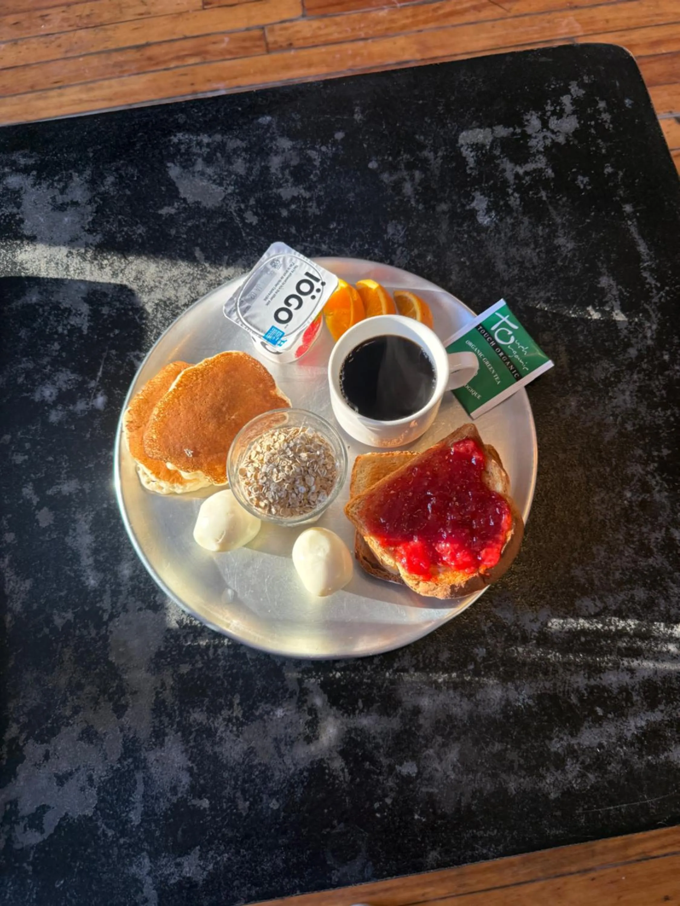 Breakfast in Auberge du Plateau