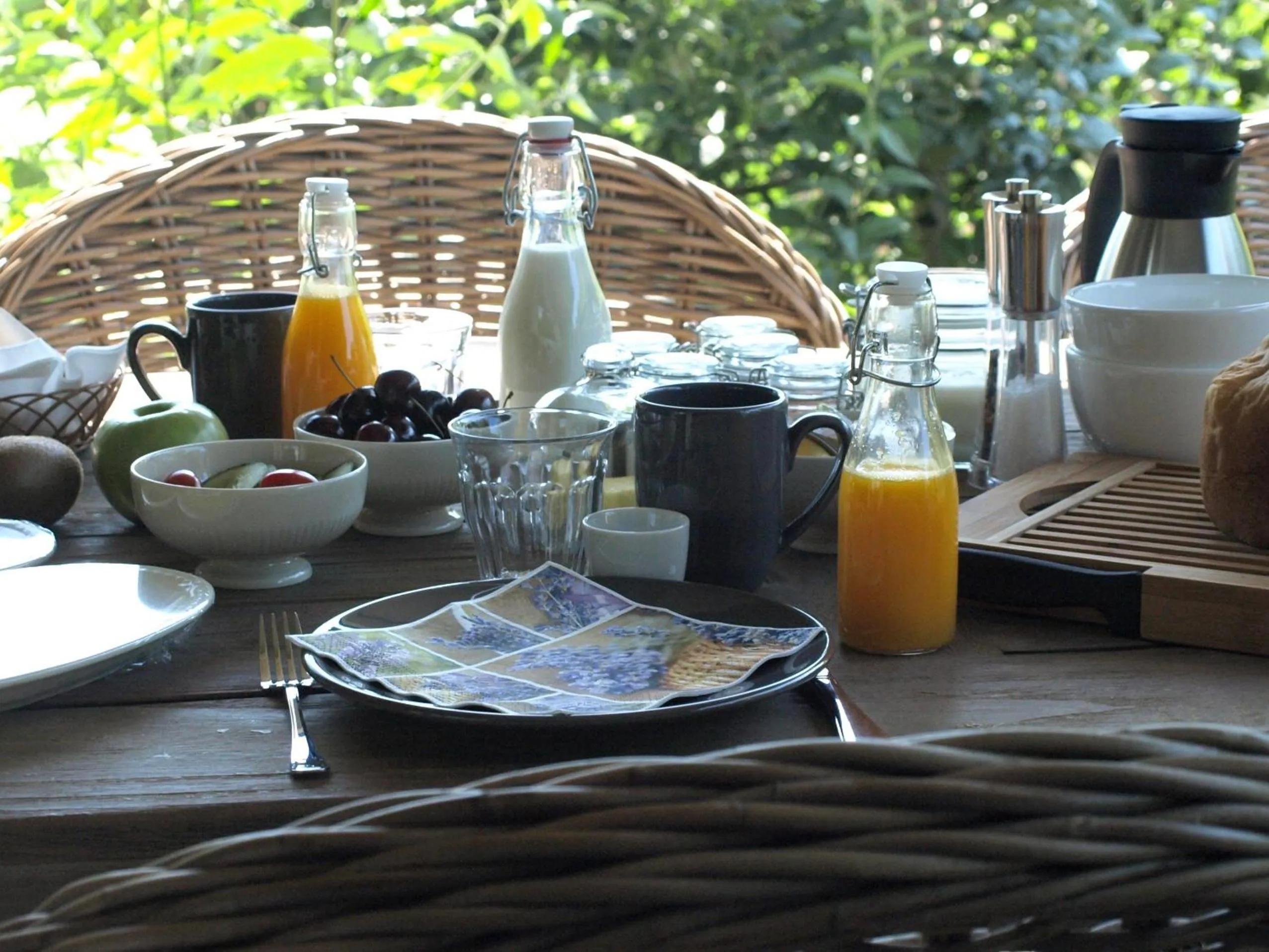 Breakfast in Bed & Breakfast De Schuur Inn