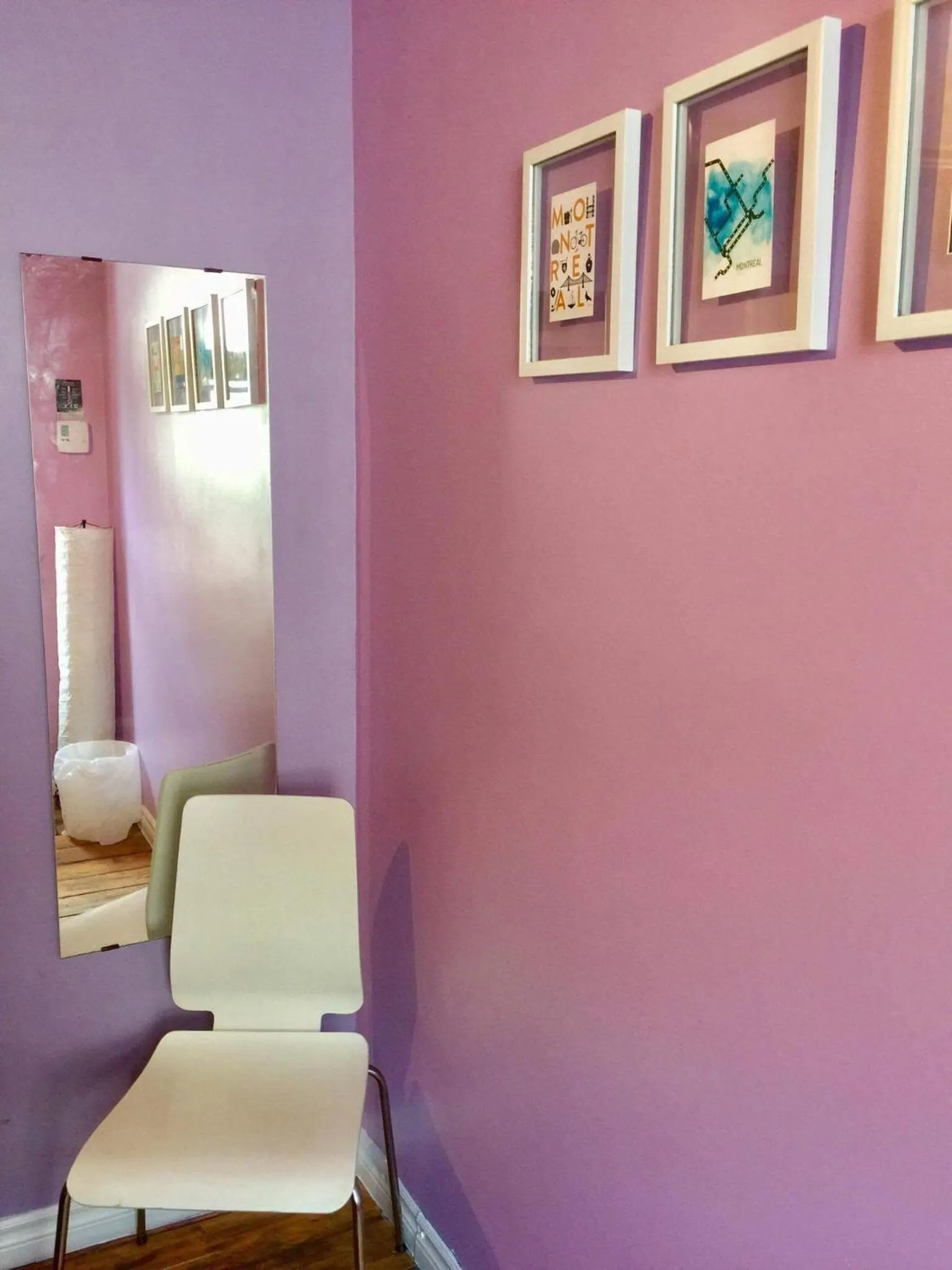 Bedroom in Auberge Alternative