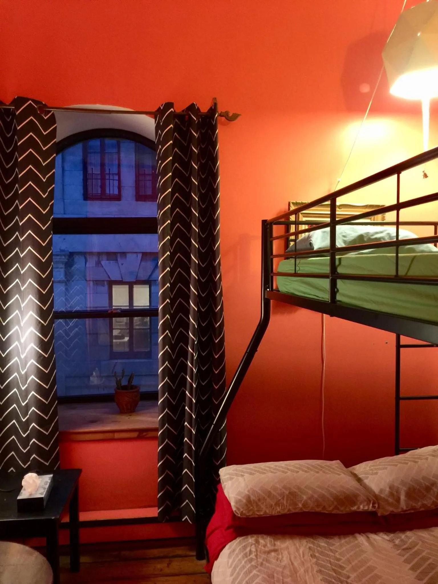 Bed in Auberge Alternative