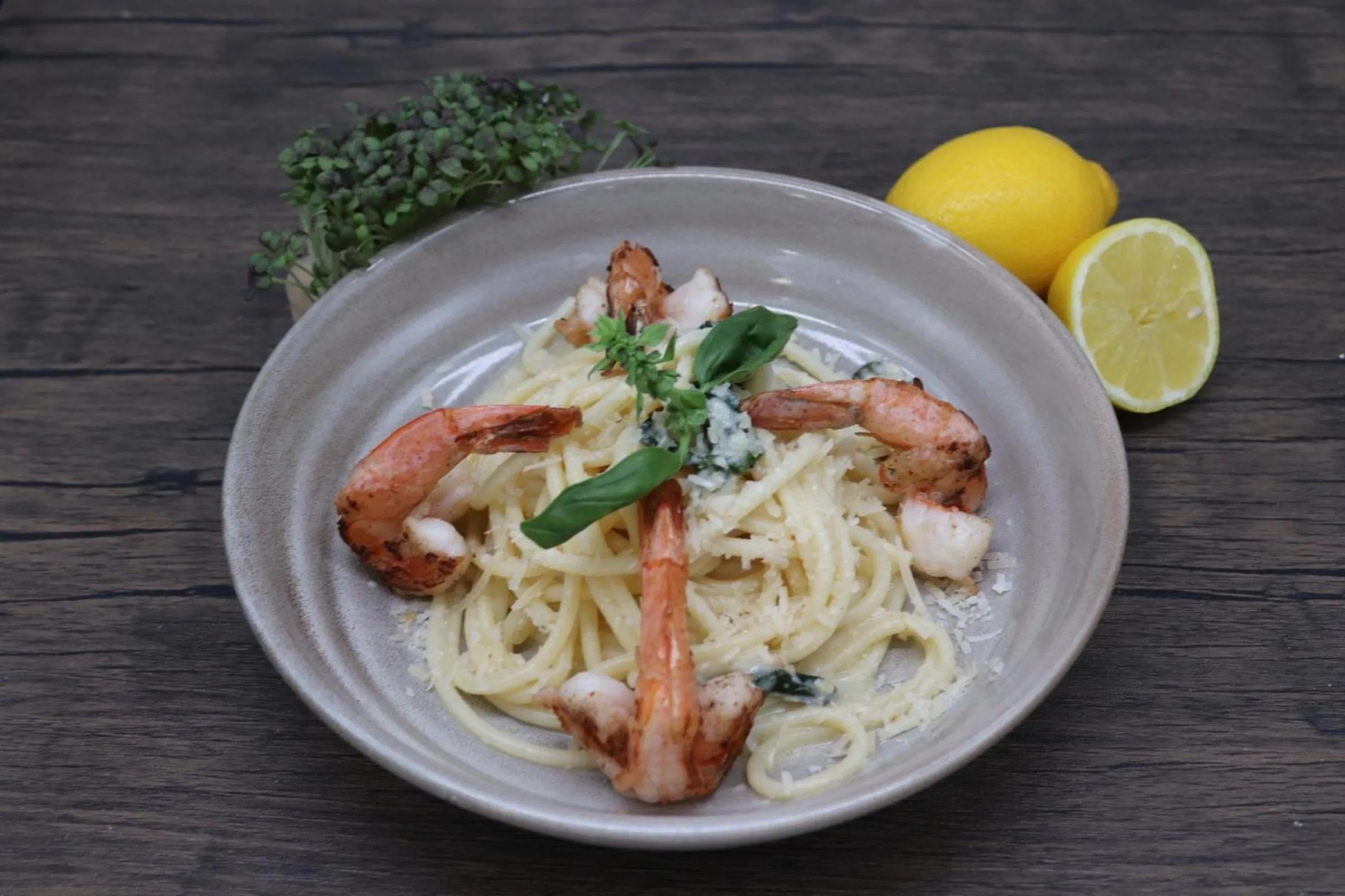 Restaurant/places to eat in Crowne Plaza Düsseldorf - Neuss by IHG