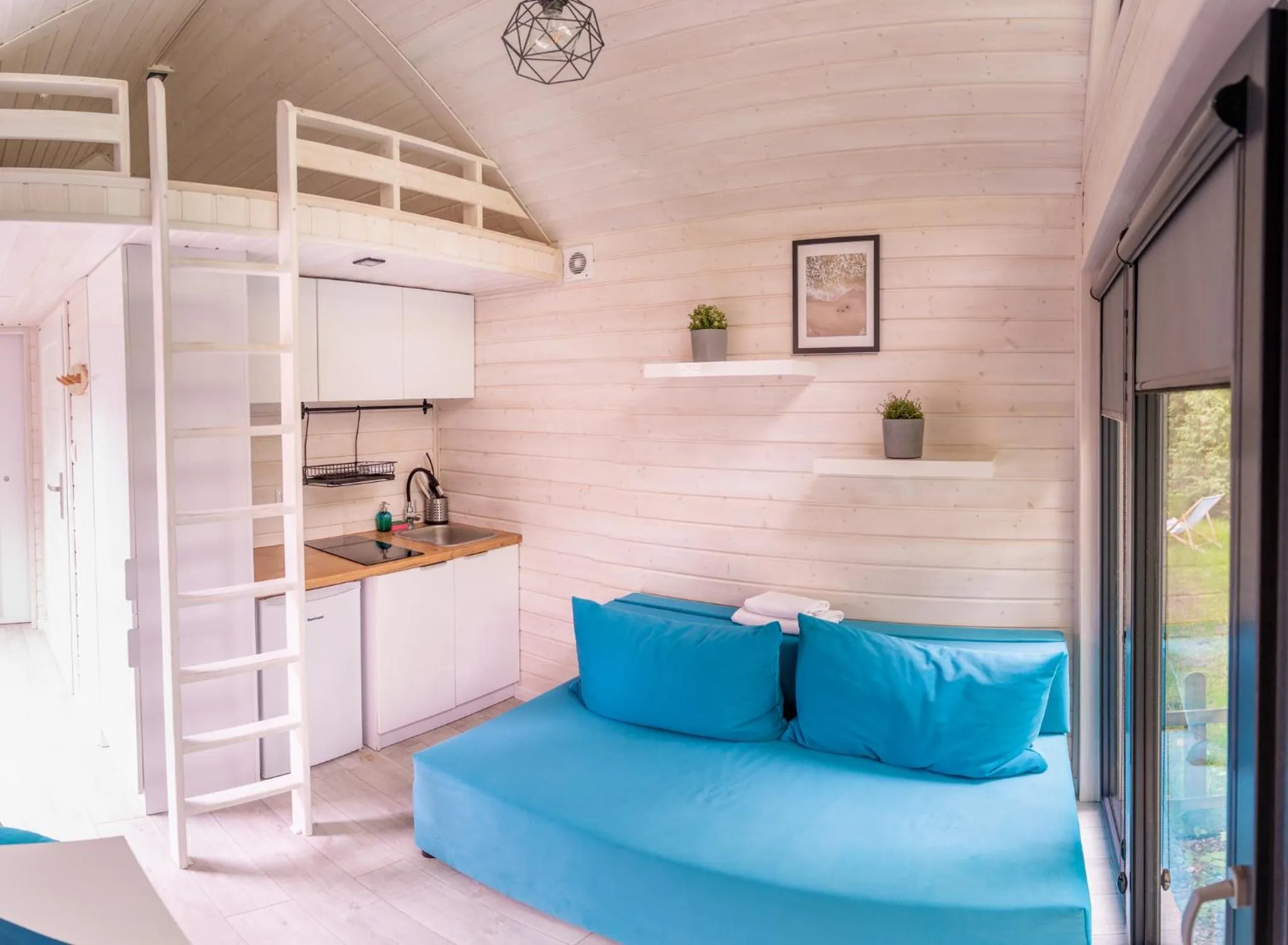 Pod Cyprysami - surf & family resort