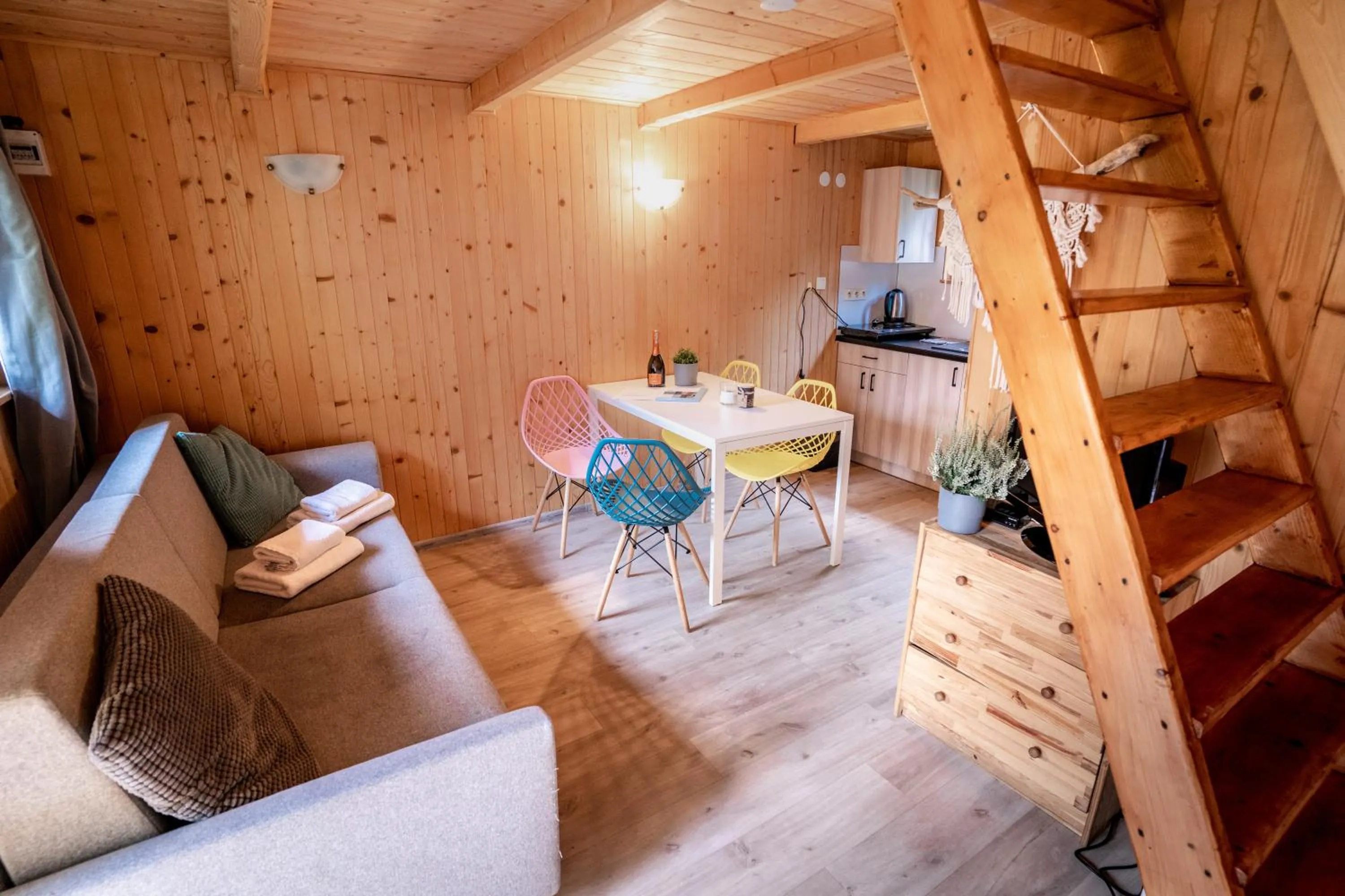 Pod Cyprysami - surf & family resort