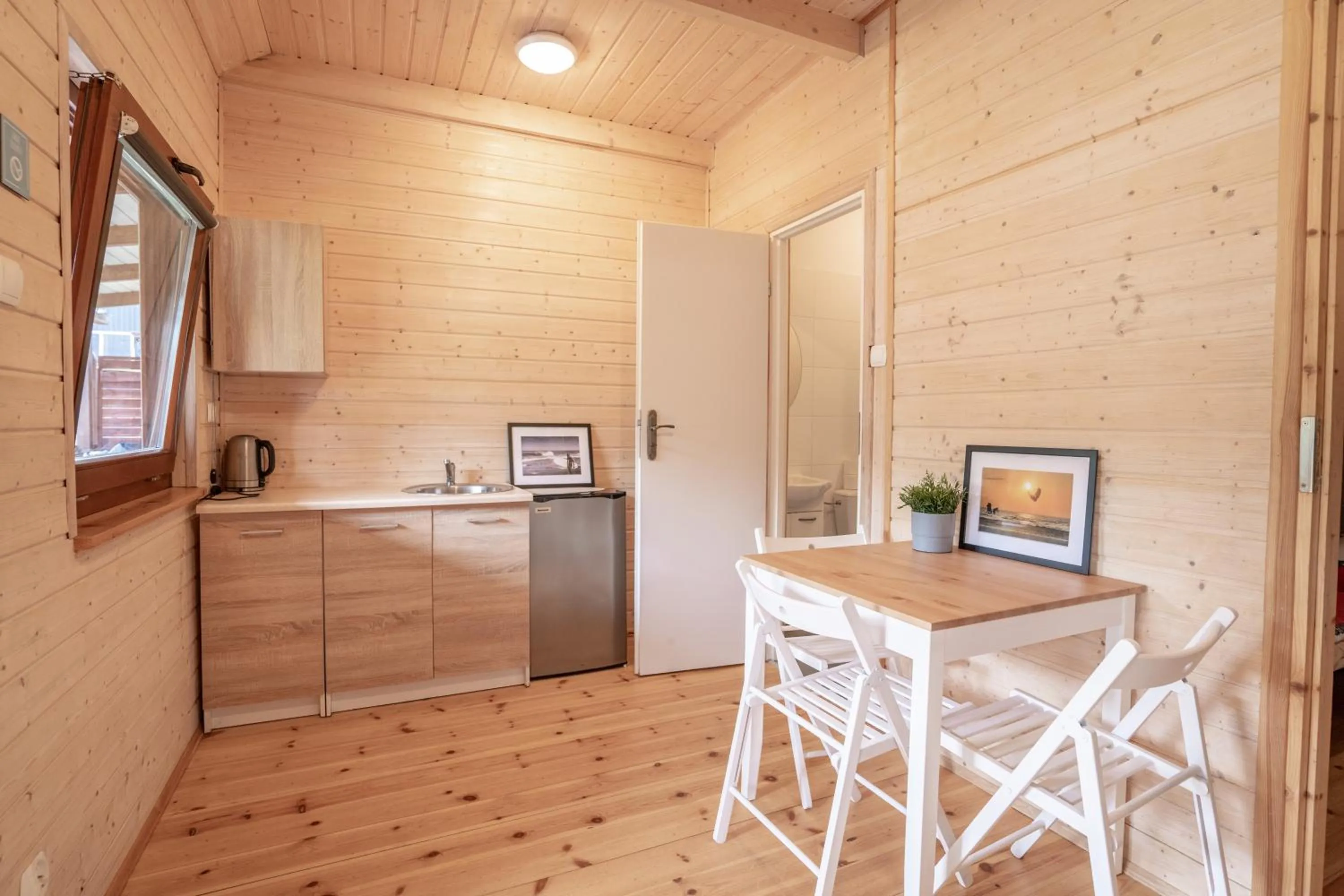 Pod Cyprysami - surf & family resort