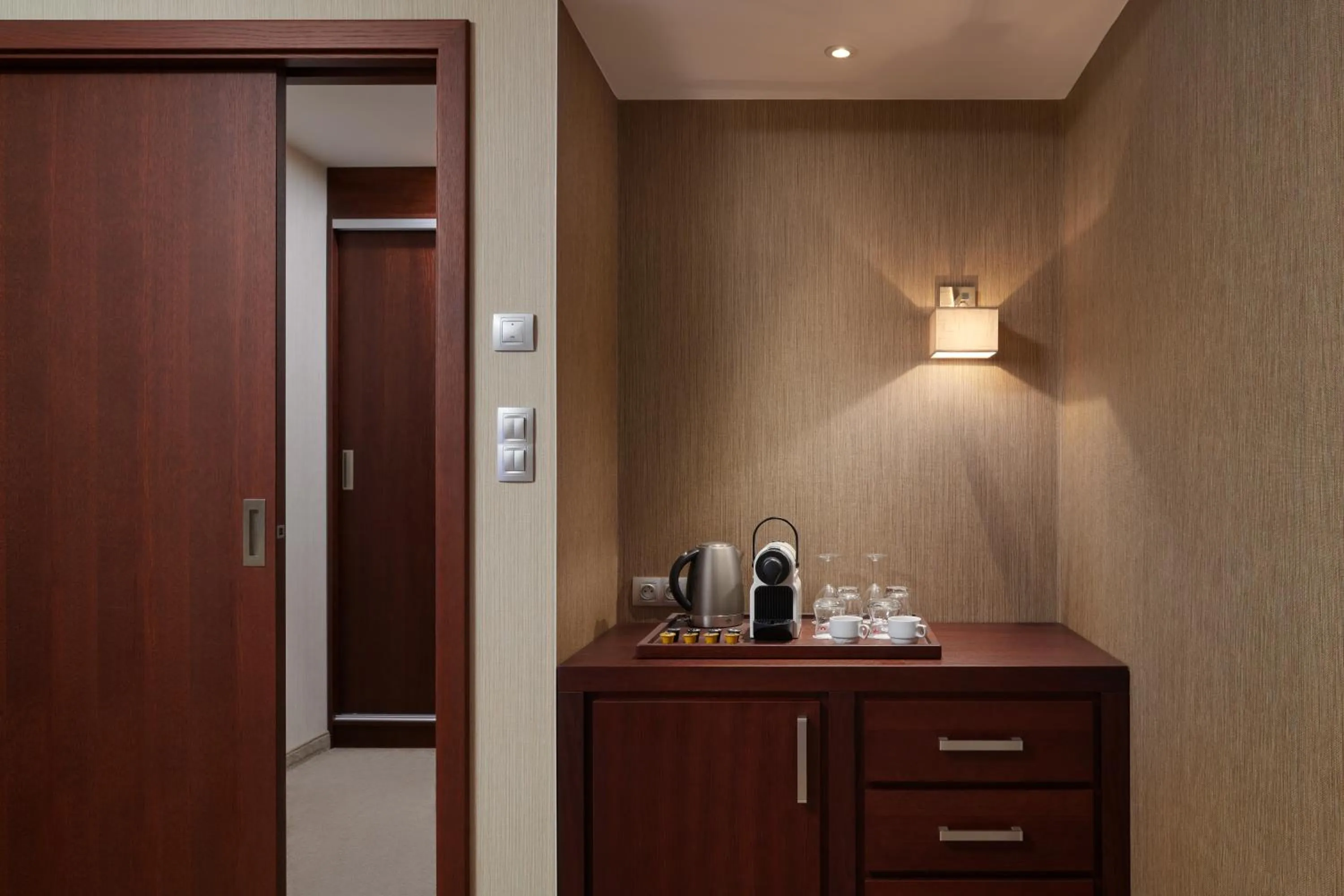 Coffee/tea facilities in Hotel Singer