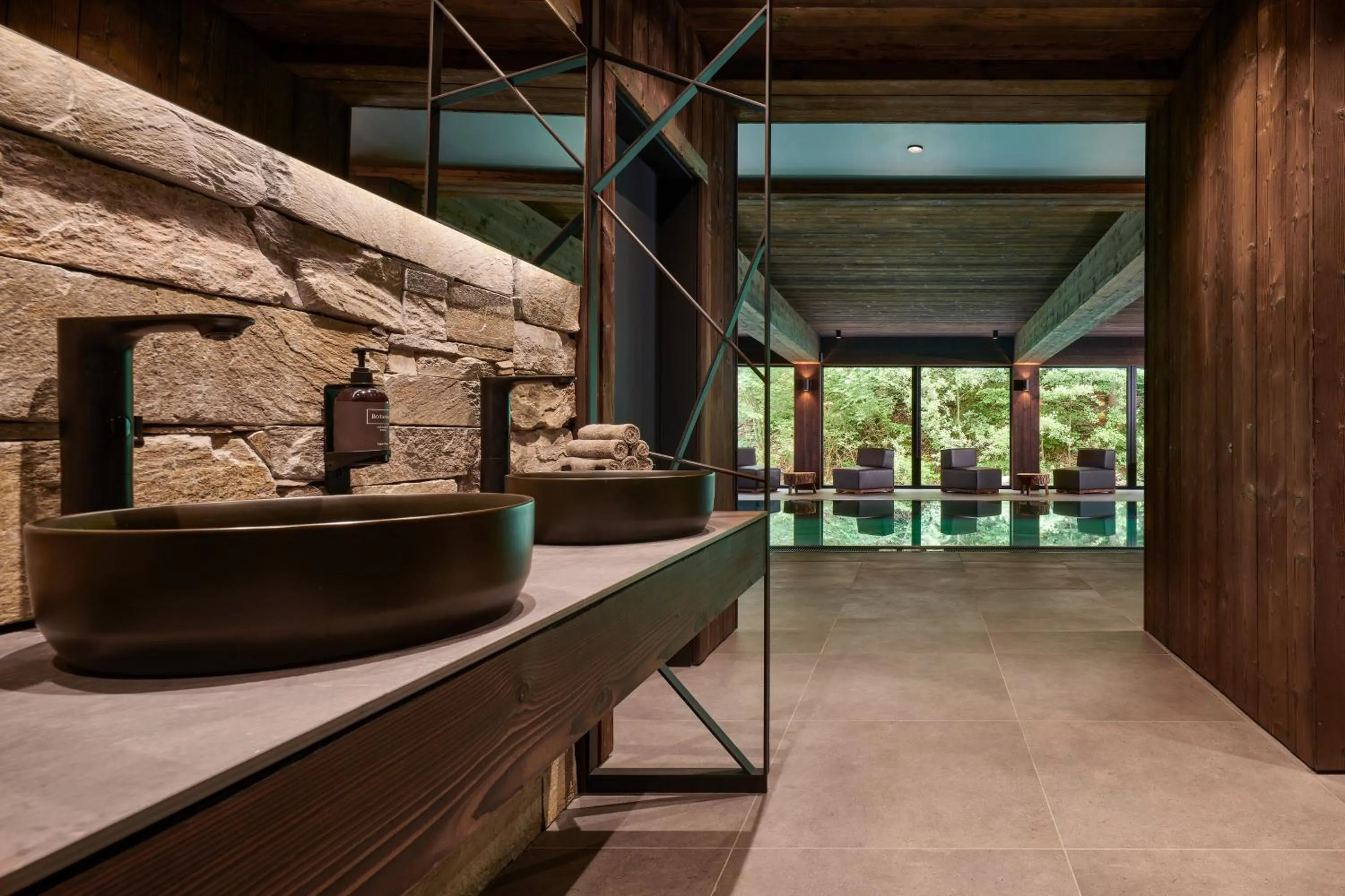 Swimming pool in Hotel Singer