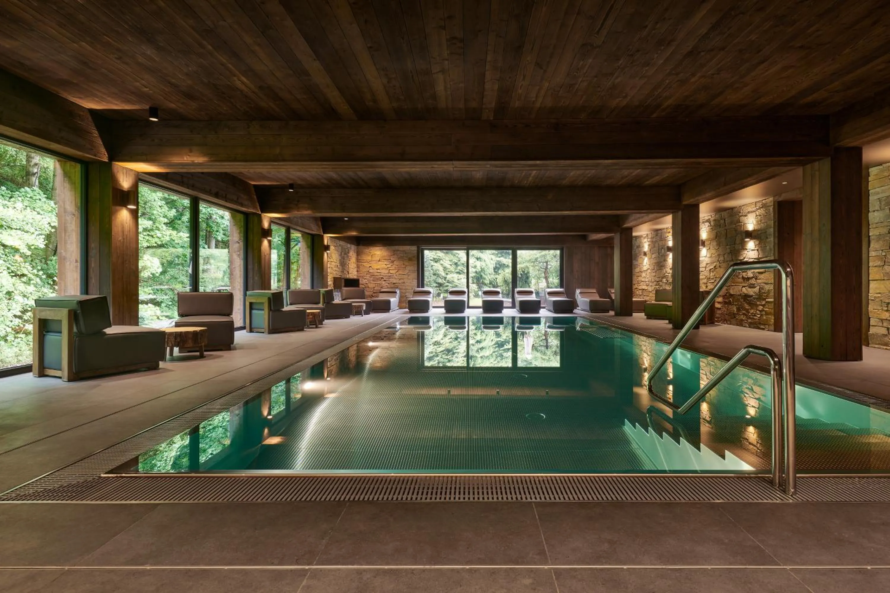 Swimming pool in Hotel Singer