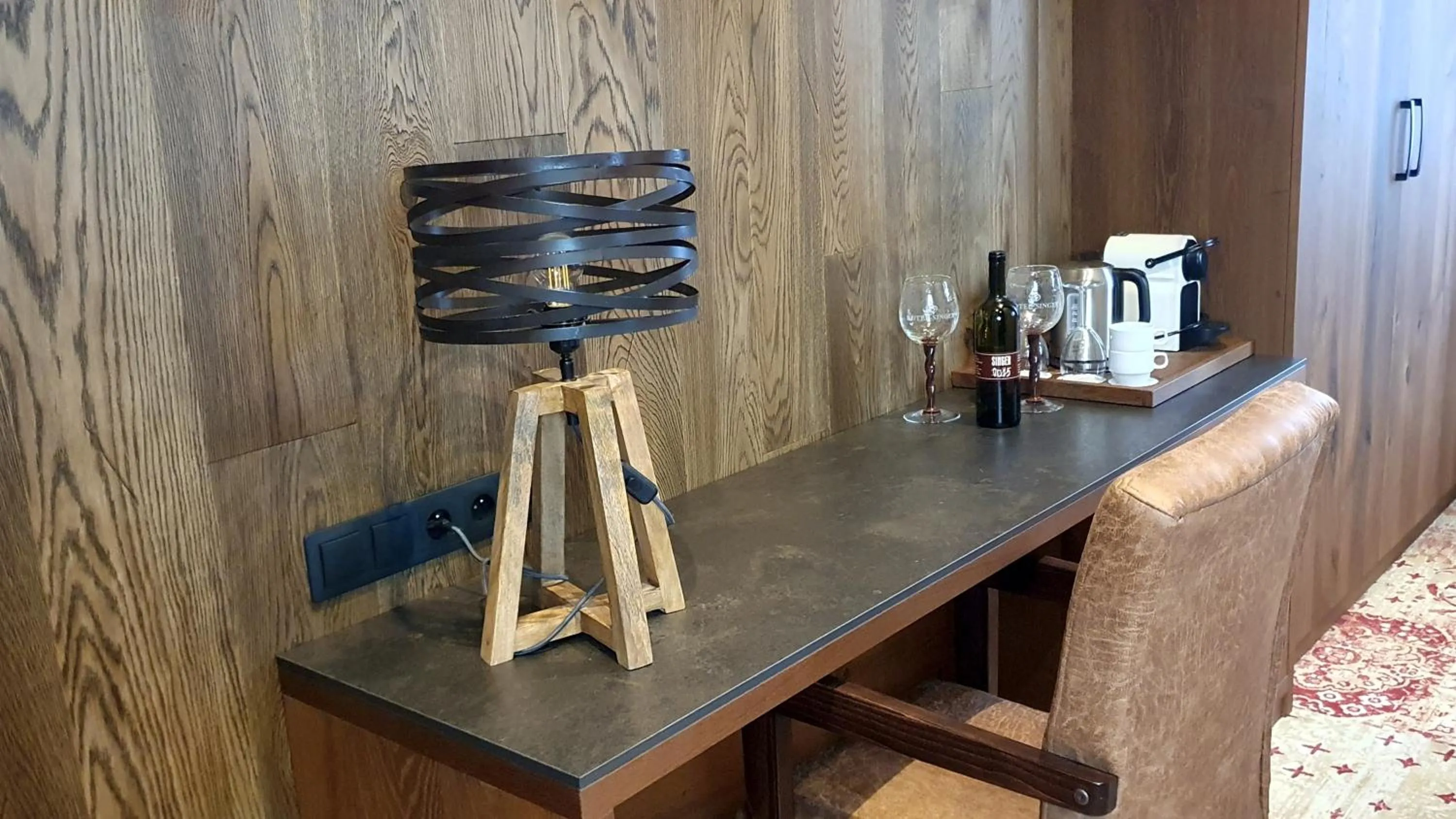 furniture in Hotel Singer