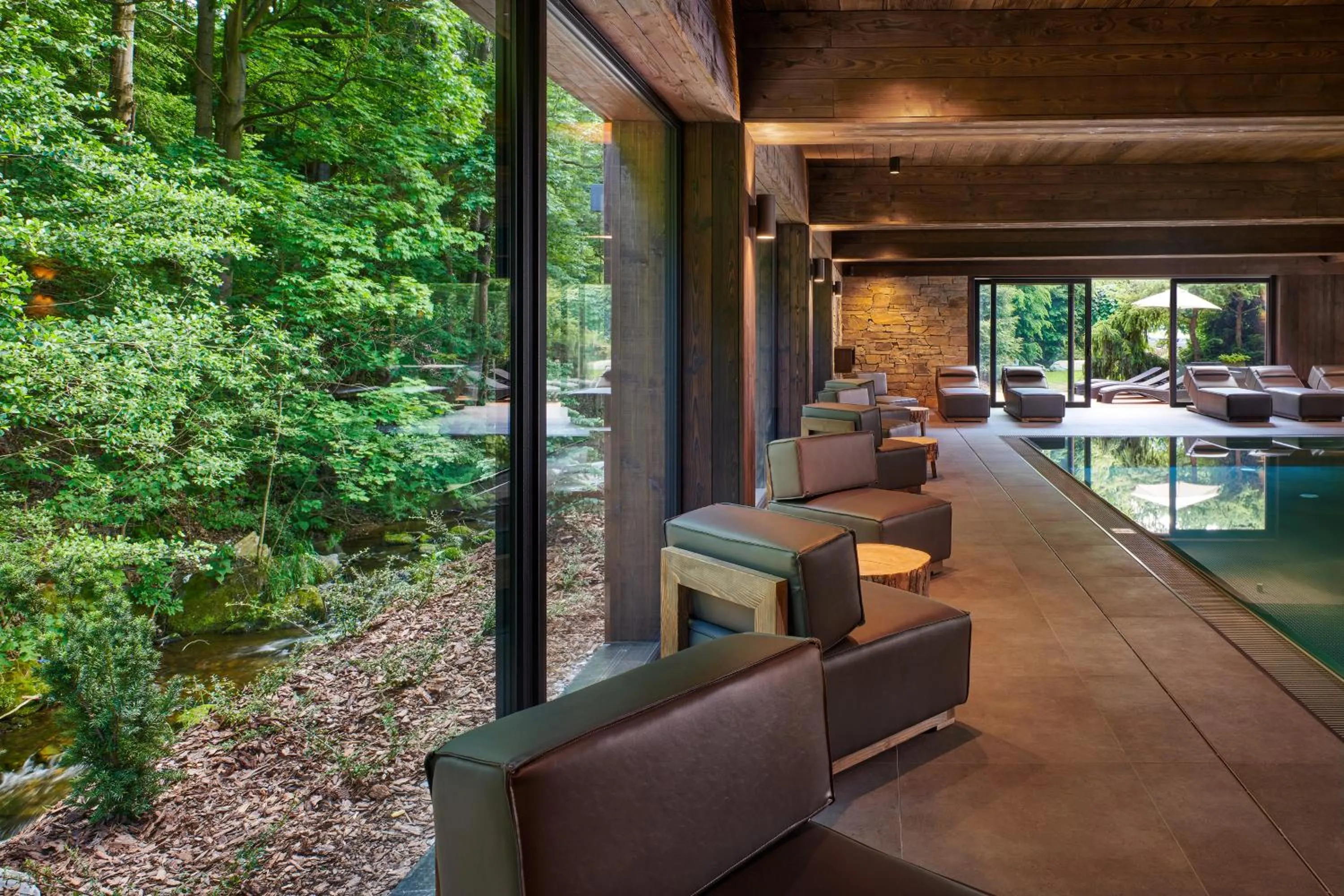 Swimming pool in Hotel Singer