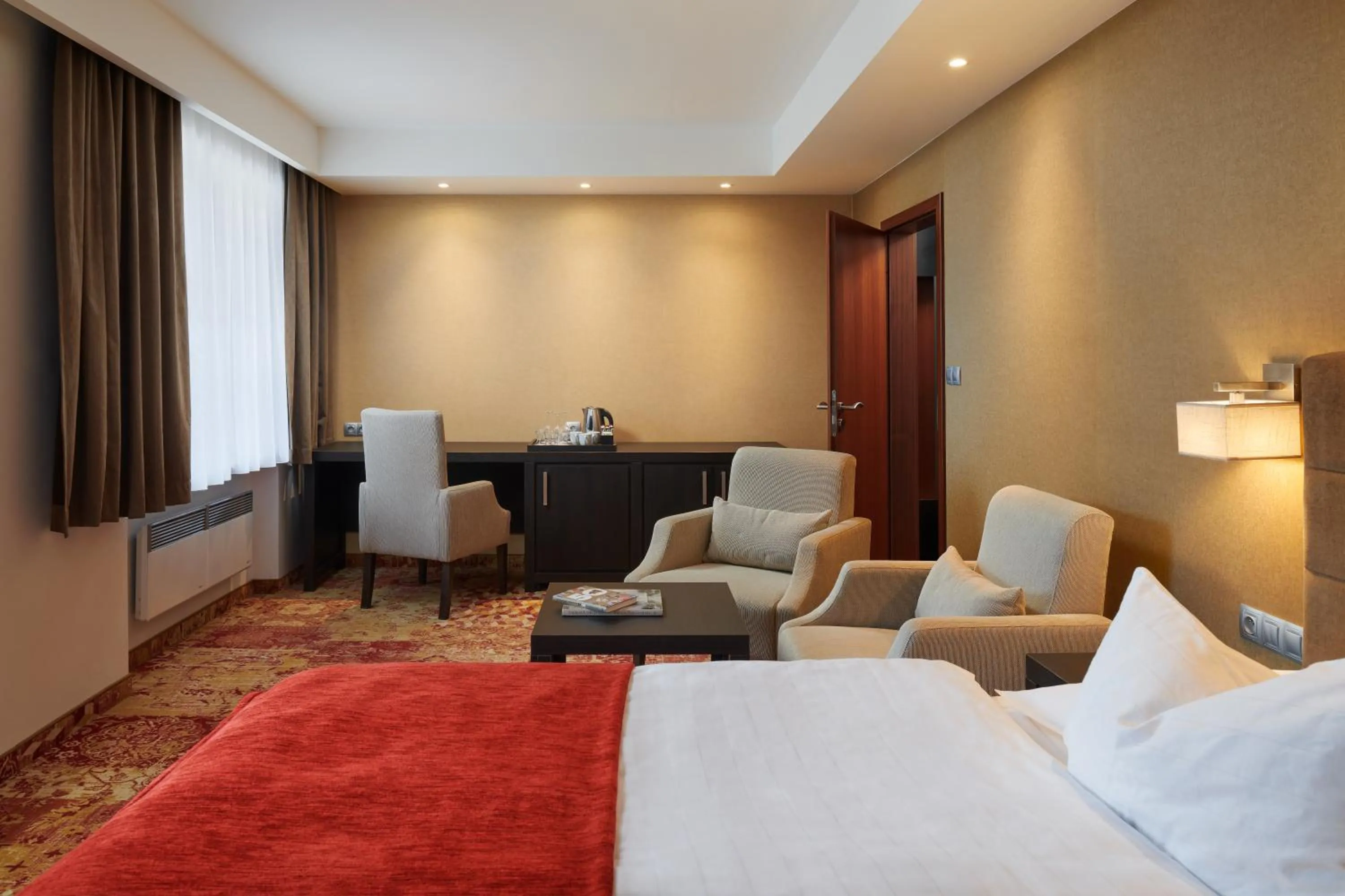 Photo of the whole room, Bed in Hotel Singer