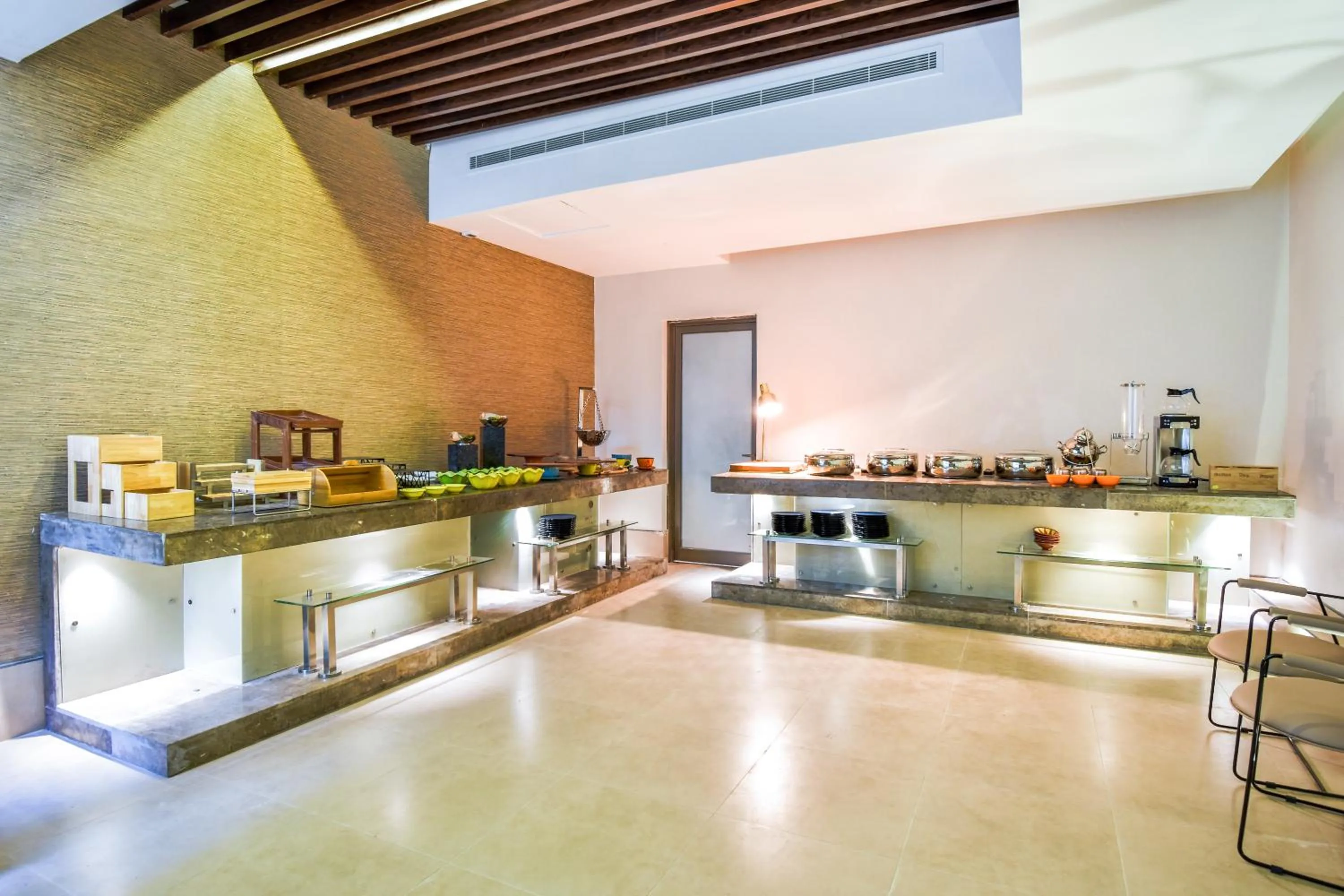 Food and drinks in Ewaa Express Hotel - Khurais