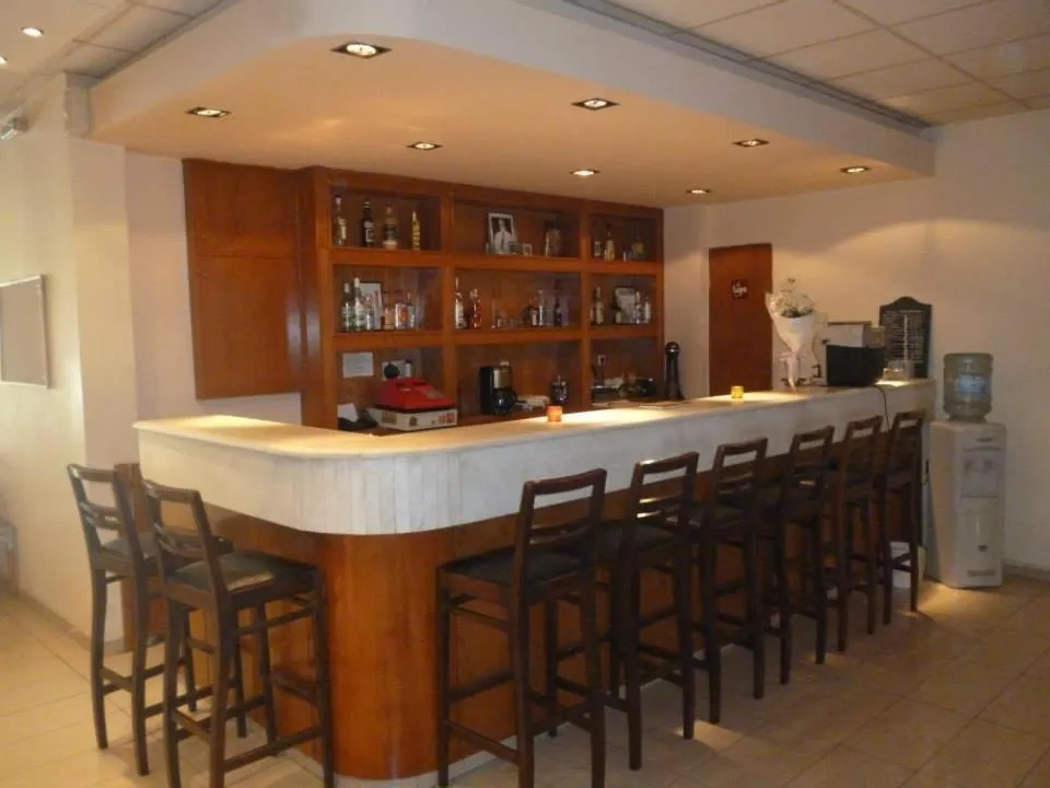 Lounge or bar in Hotel Korinthos