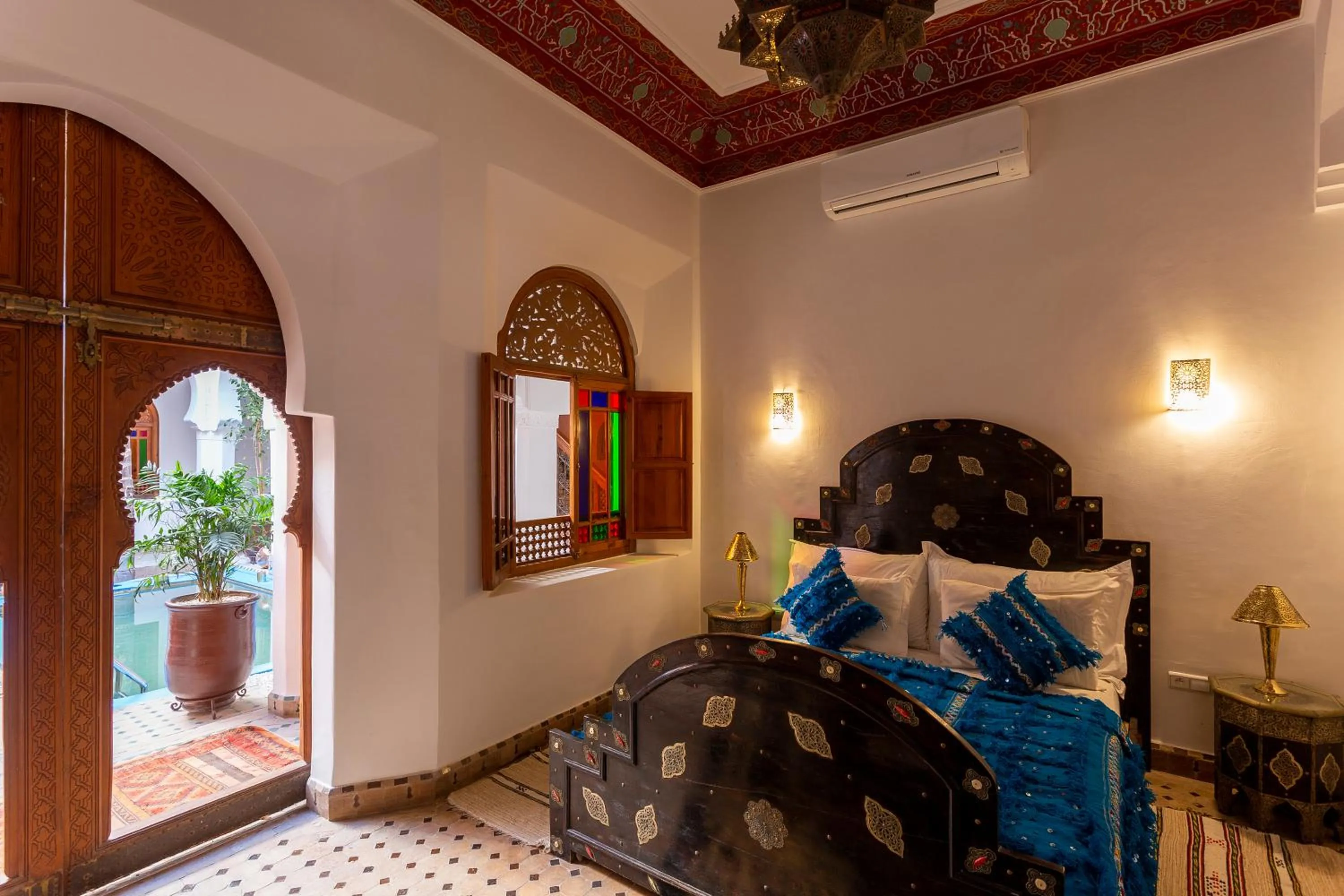 Bedroom, Bed in Riad Agdal Royal & Spa