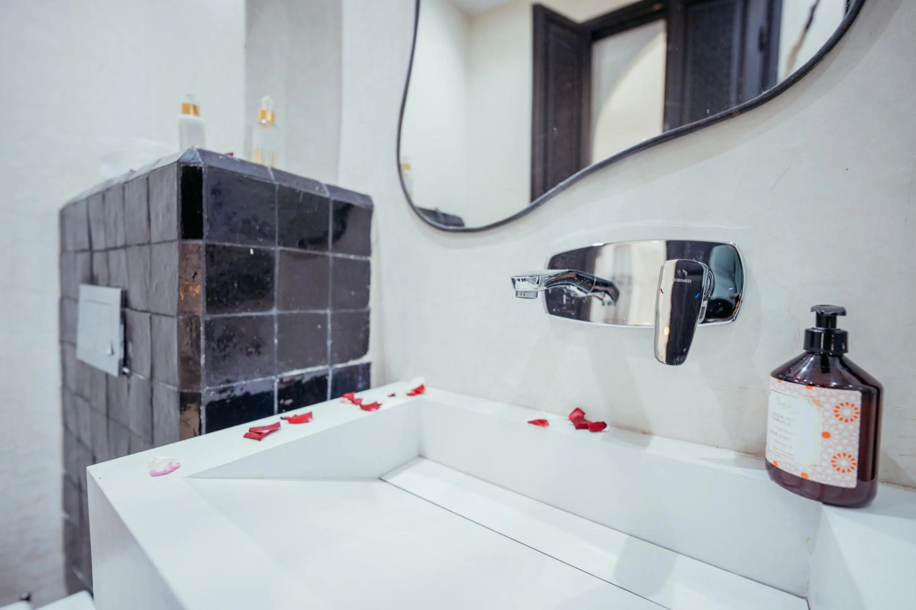 Bathroom in Riad Agdal Royal & Spa