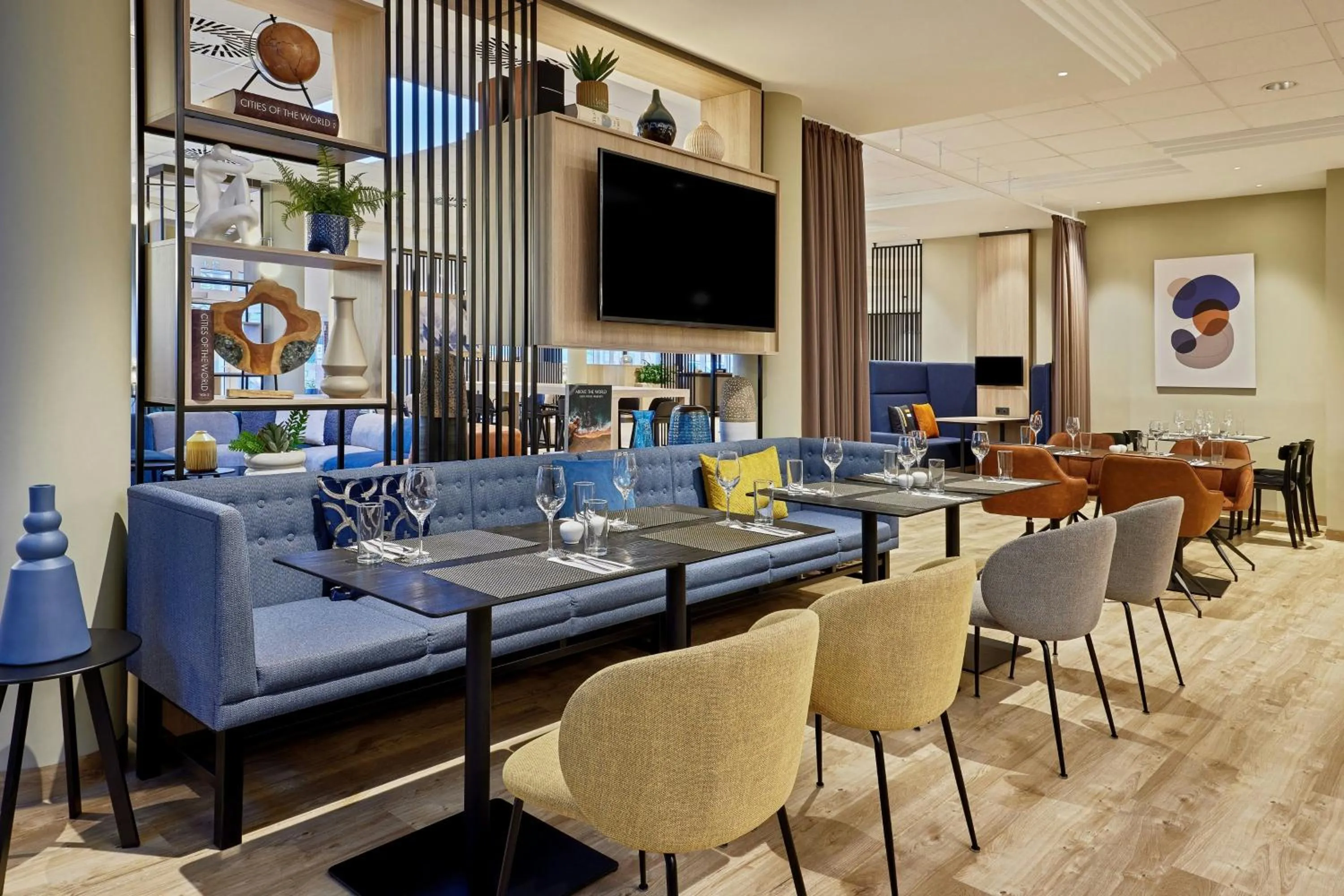 Restaurant/places to eat in Hotel Schwerin Seven Lakes