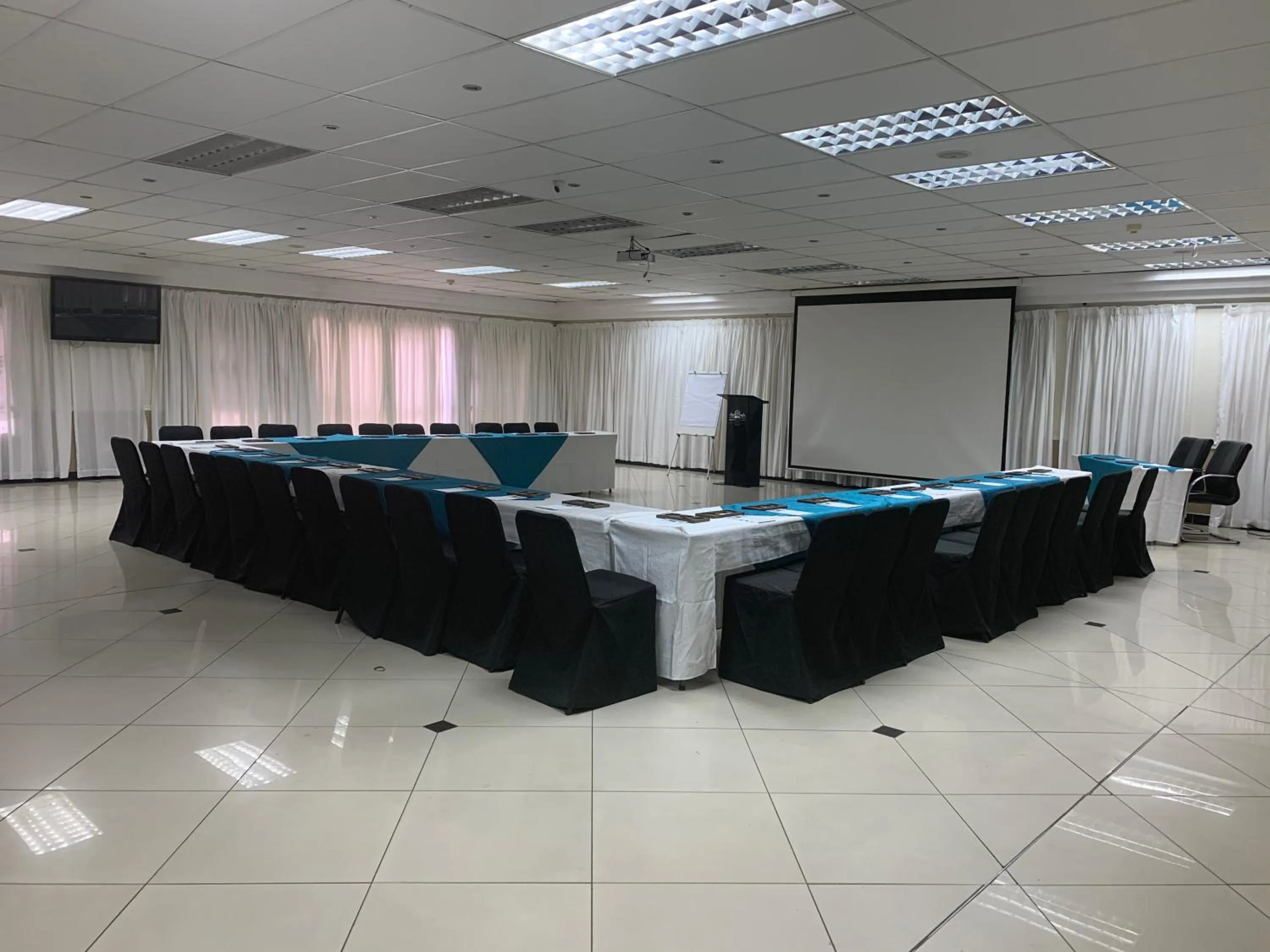 Meeting/conference room in Royal Hotel