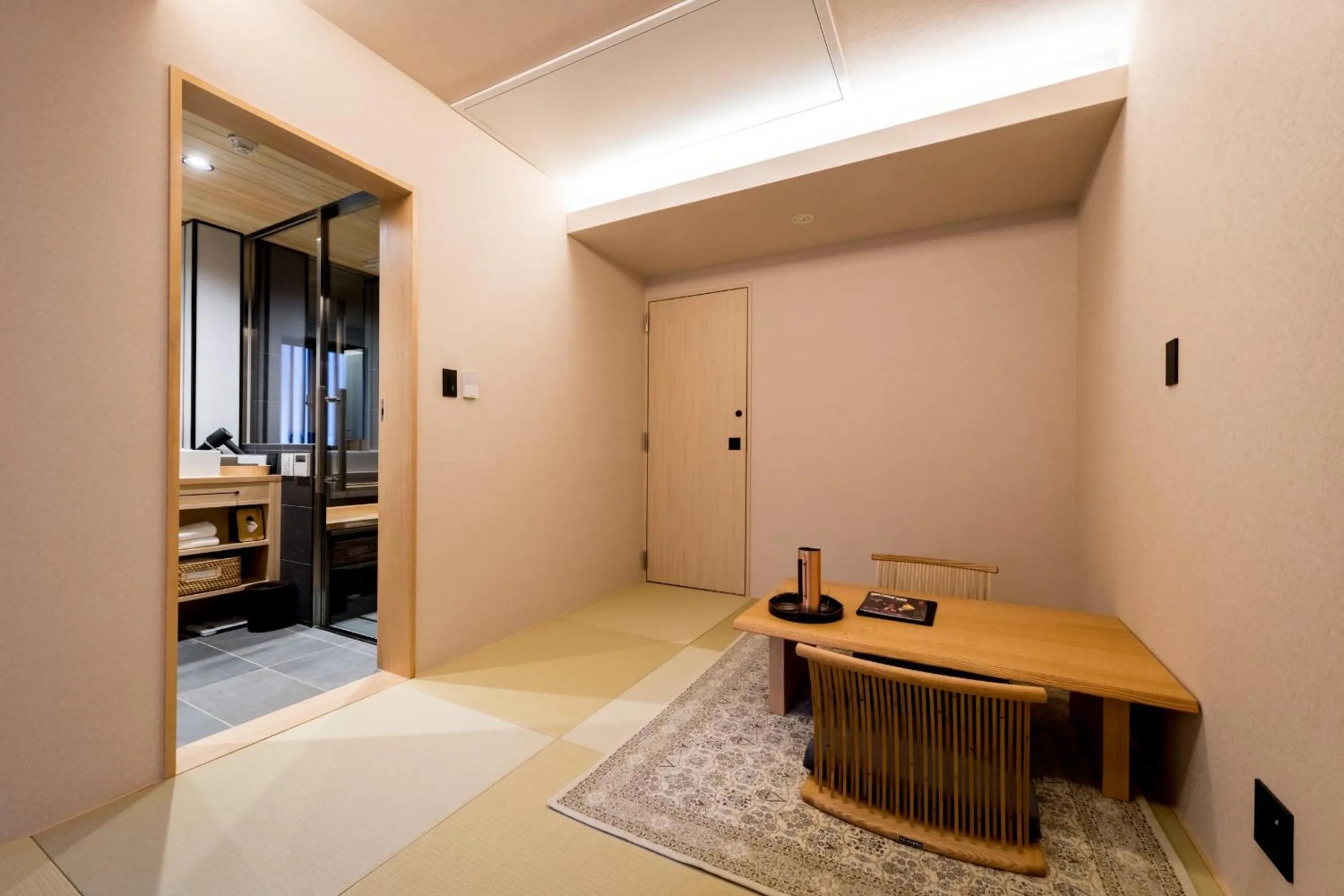 Living room in Ishibekoji Muan