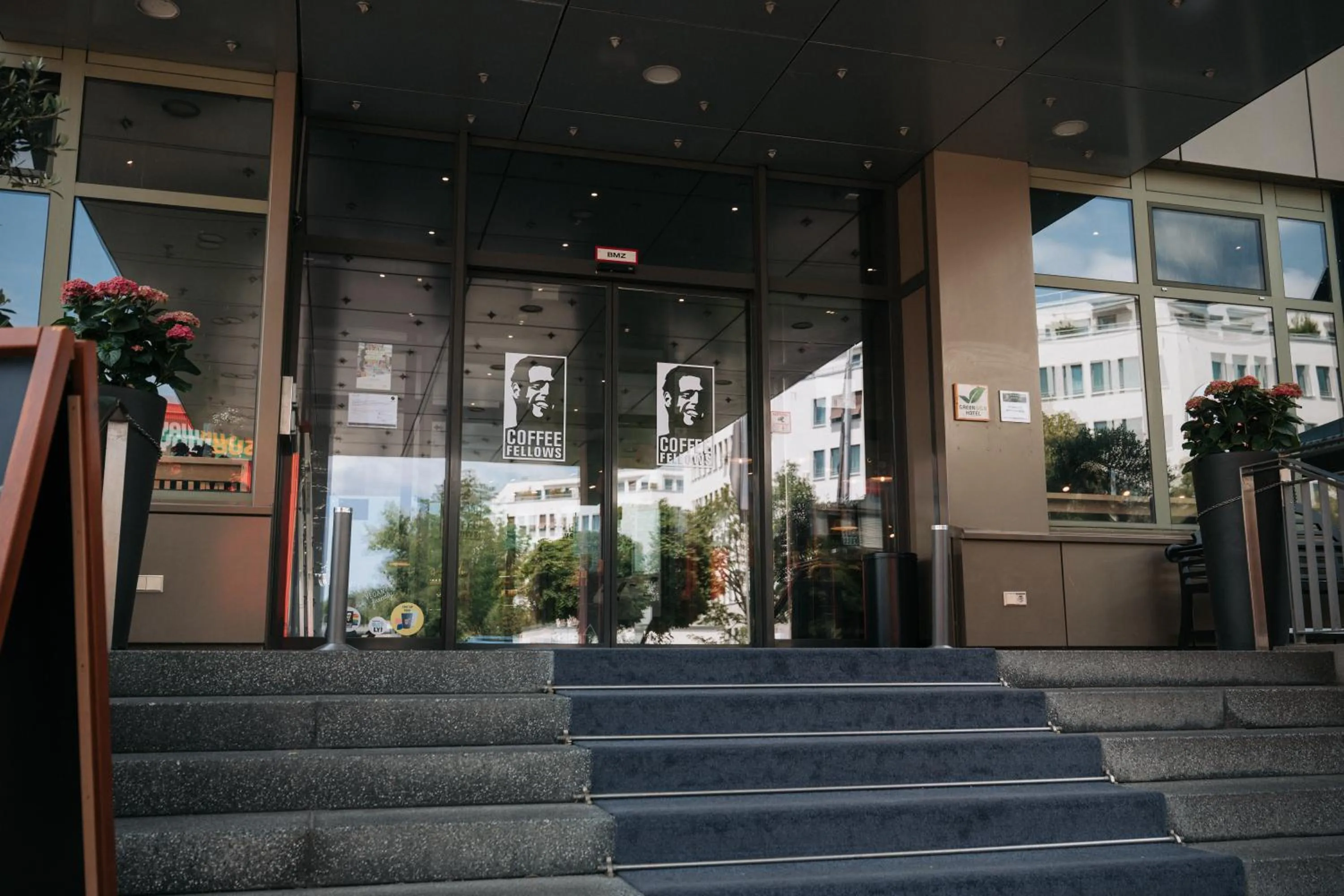 Facade/entrance in Feringapark Hotel by Coffee Fellows Hotels