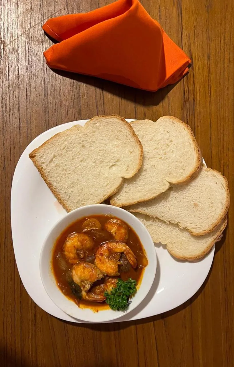 Food and drinks in One World Mirissa