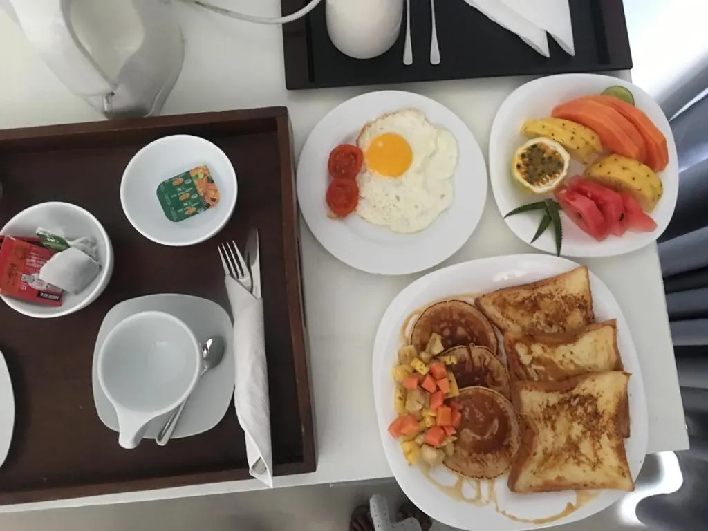 Breakfast in One World Mirissa