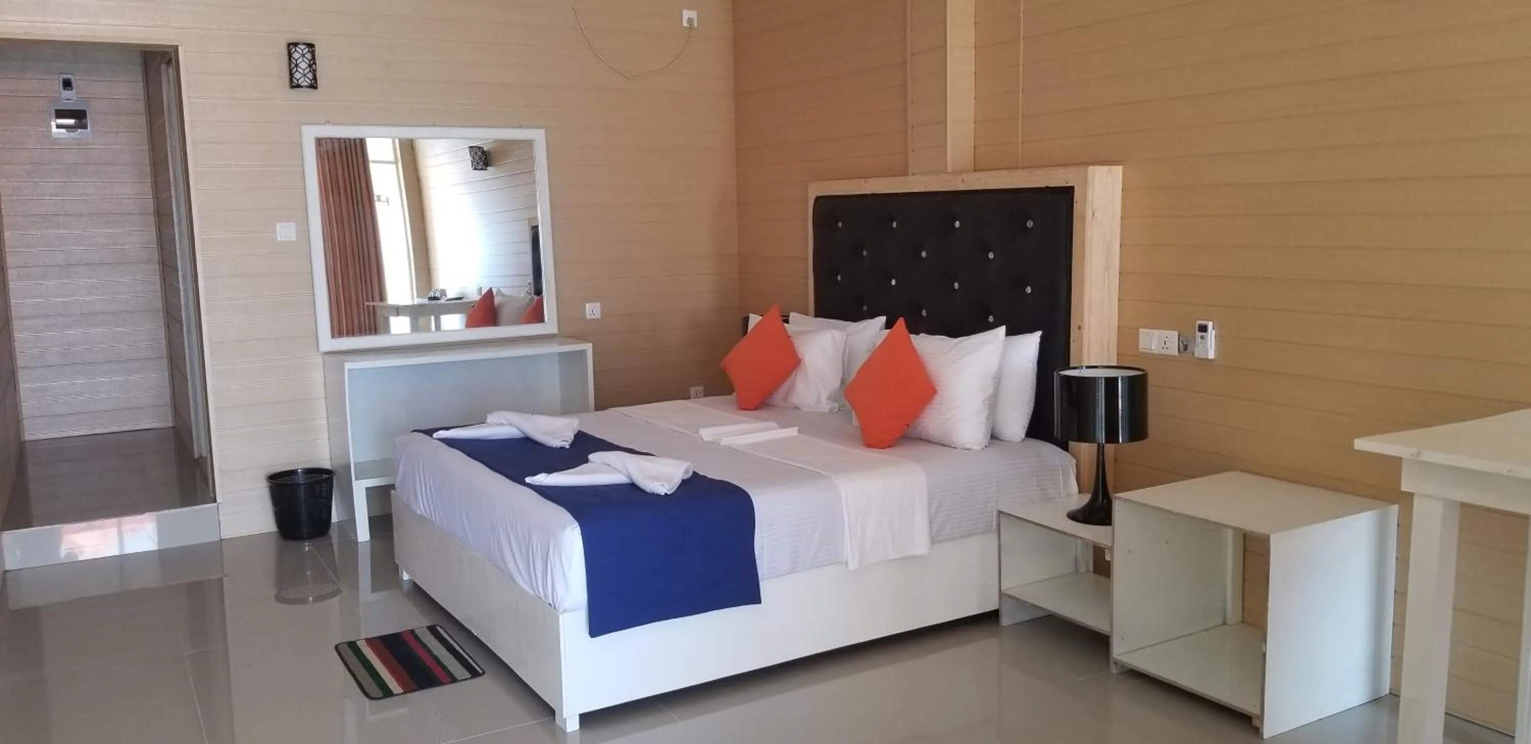 Bed in One World Mirissa