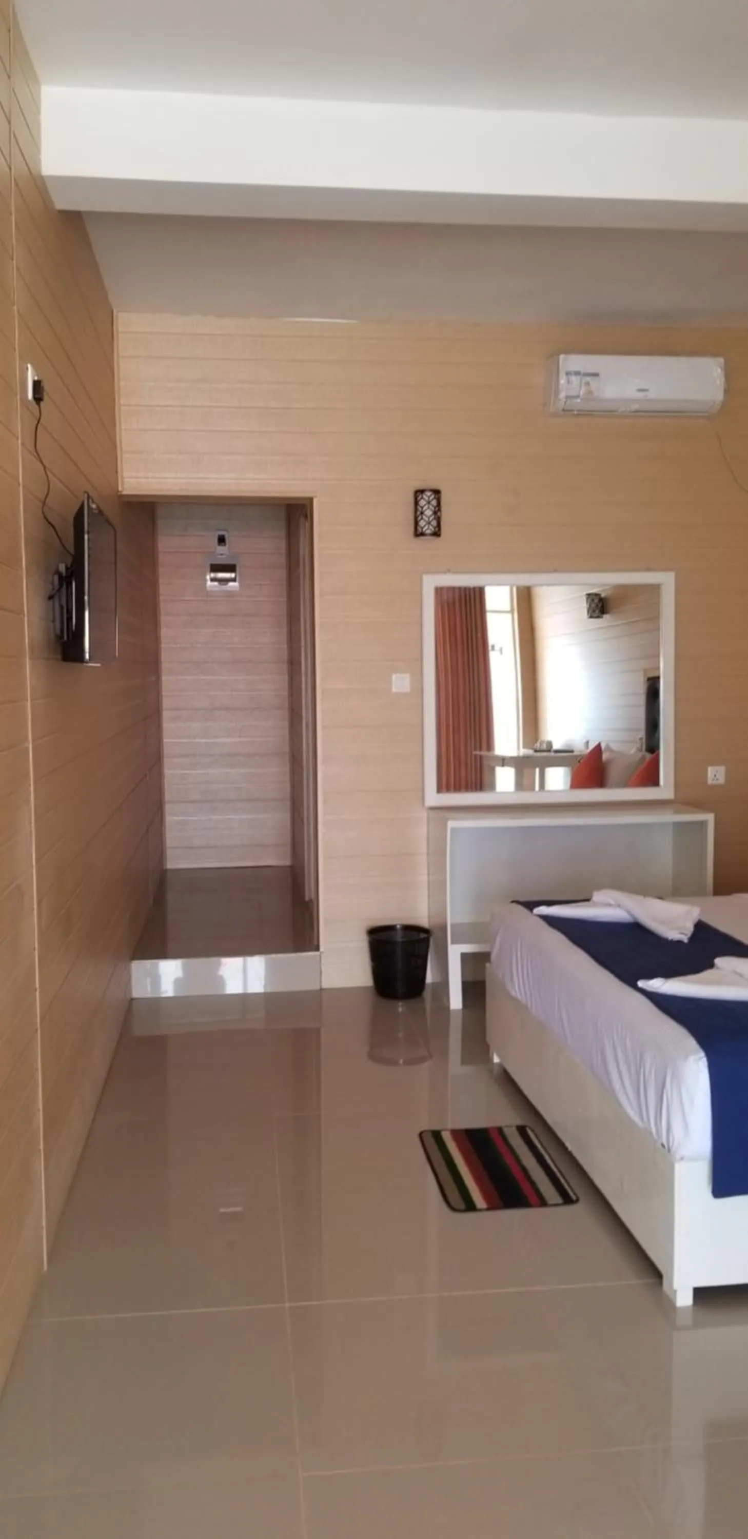 Bed in One World Mirissa