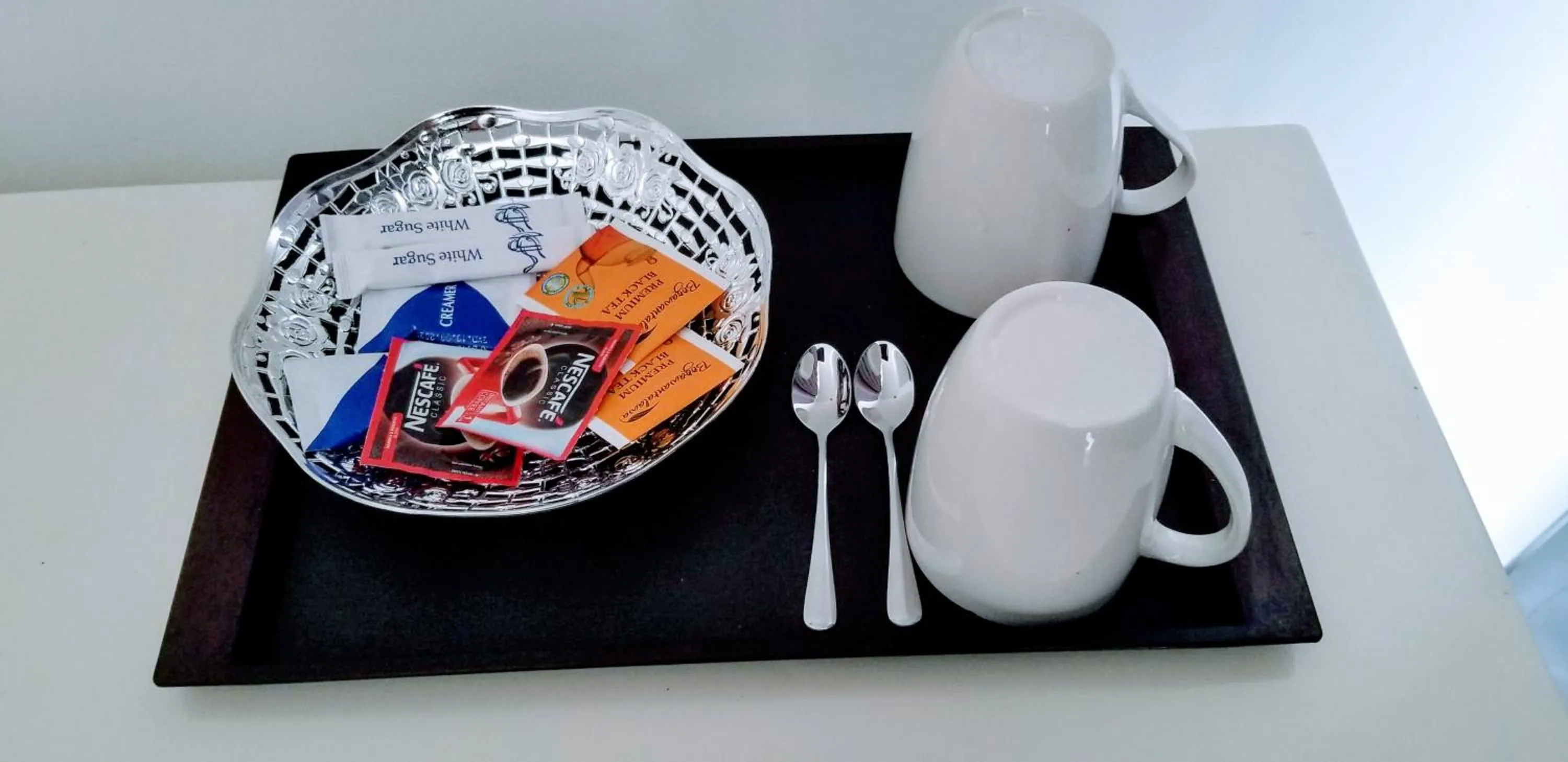 Coffee/tea facilities in One World Mirissa