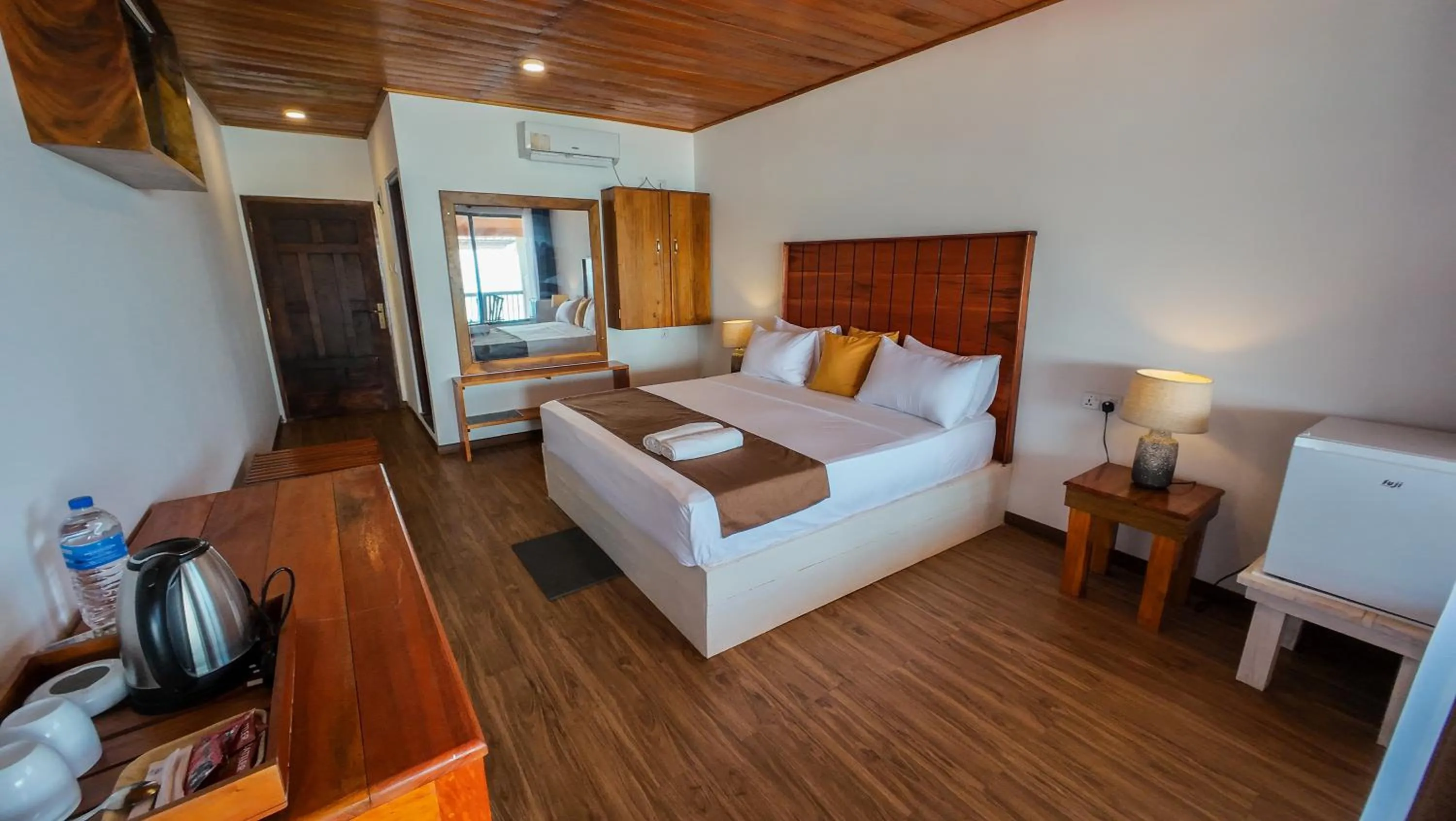 Bed in One World Mirissa