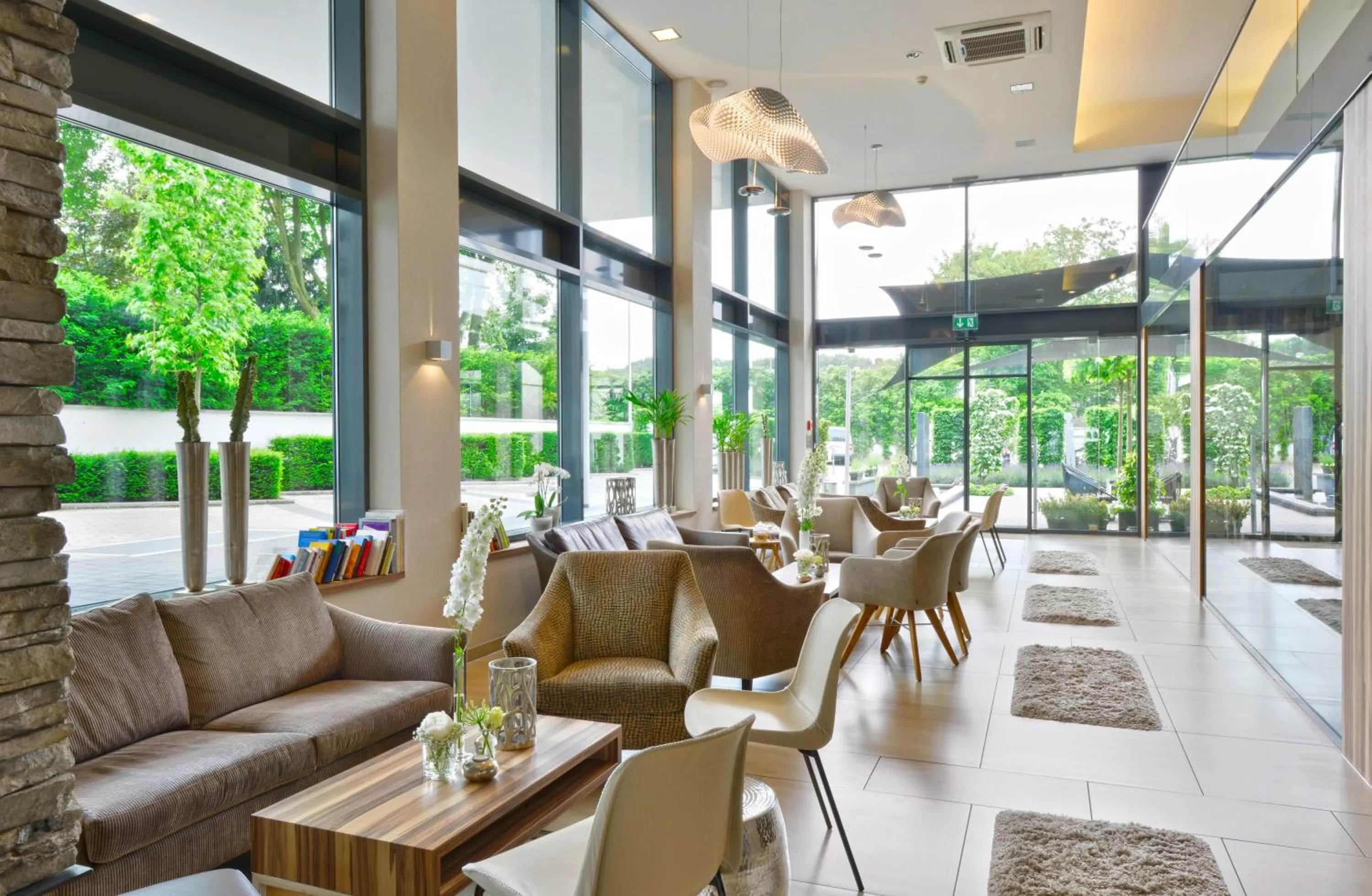 Lobby or reception in Parkhotel Oberhausen