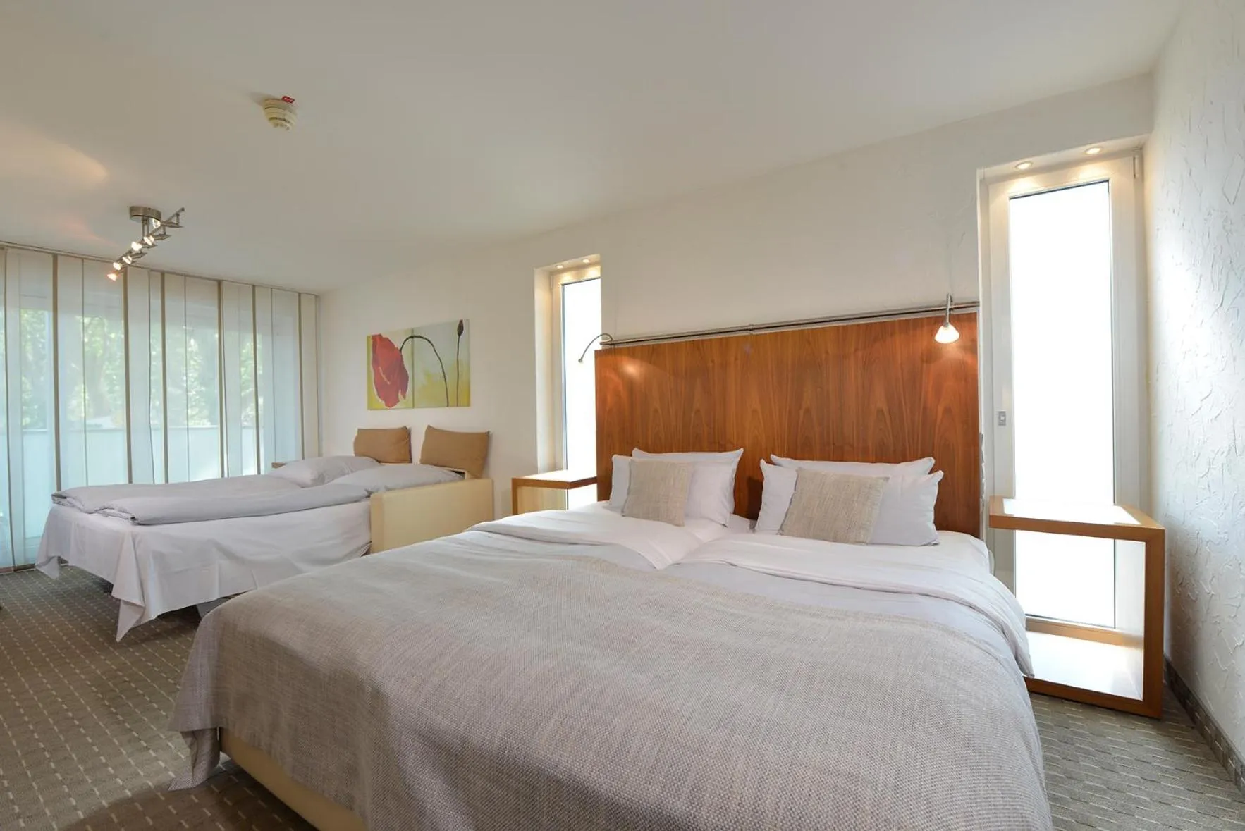 Photo of the whole room, Bed in Parkhotel Oberhausen