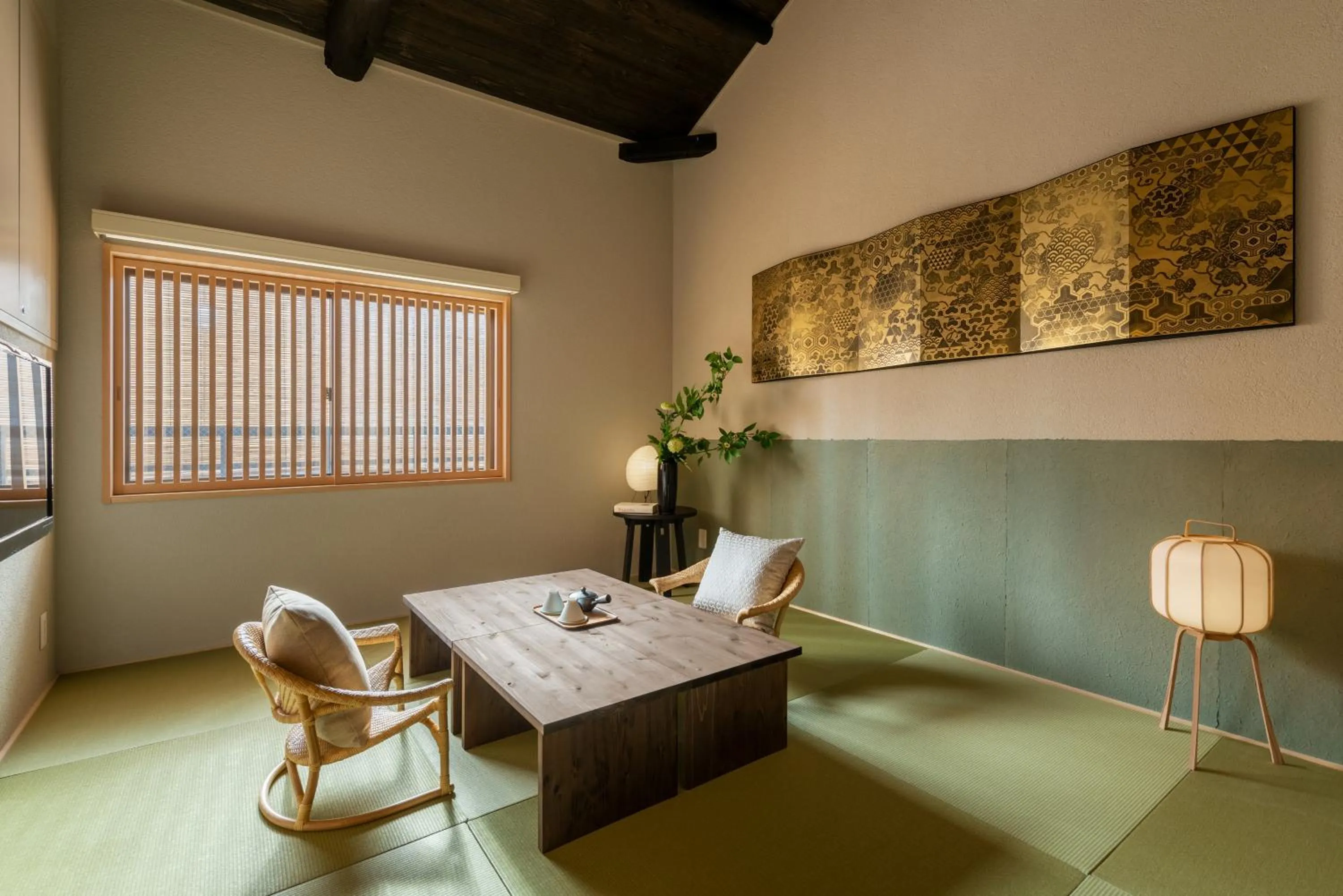 Living room, Bed in Nazuna Kyoto Tsubaki St.