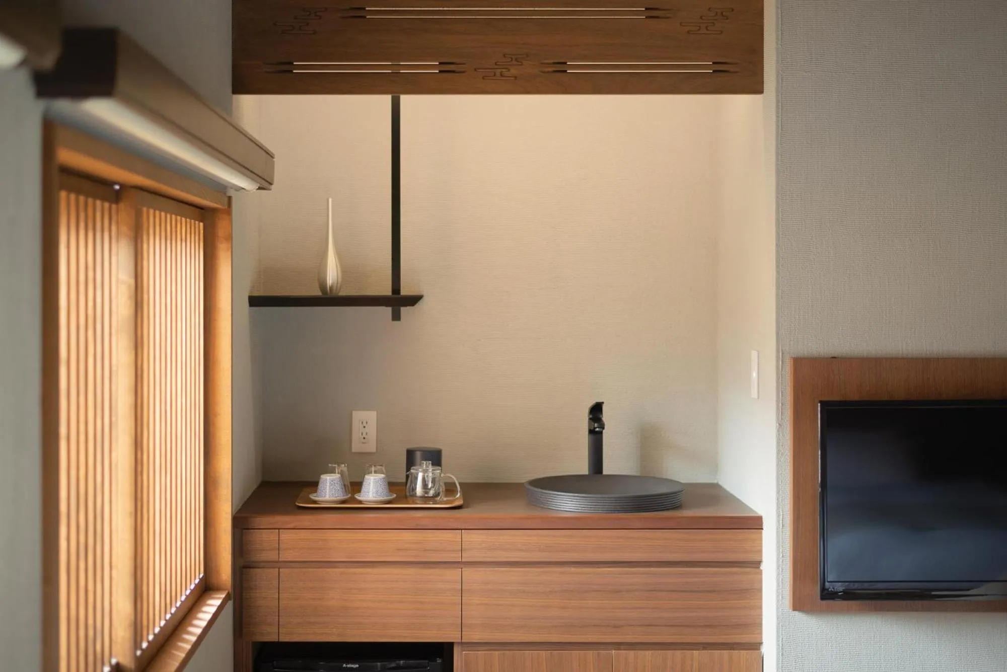 Kitchen or kitchenette in Nazuna Kyoto Tsubaki St.