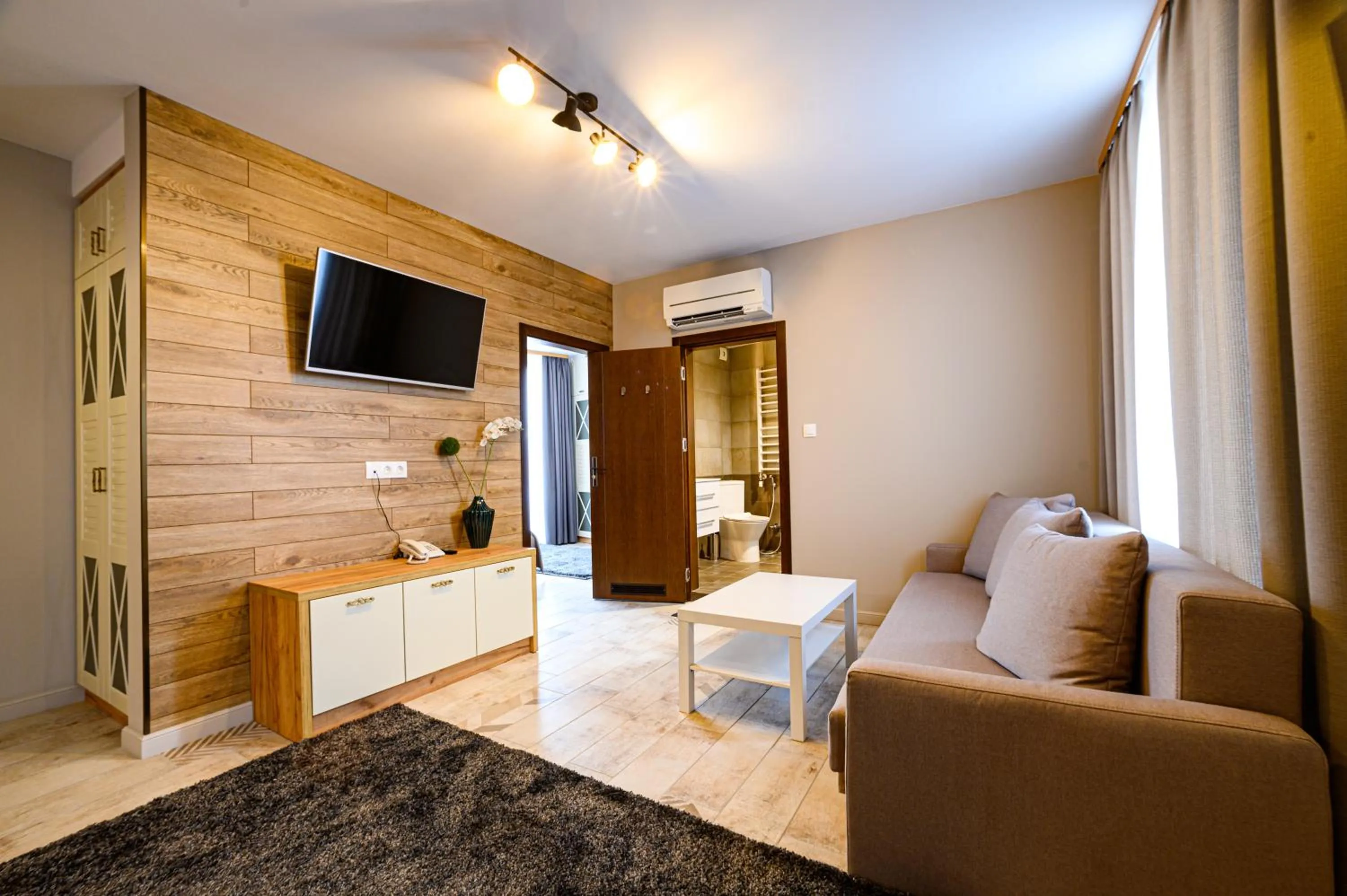 Antique Boutique Hotel