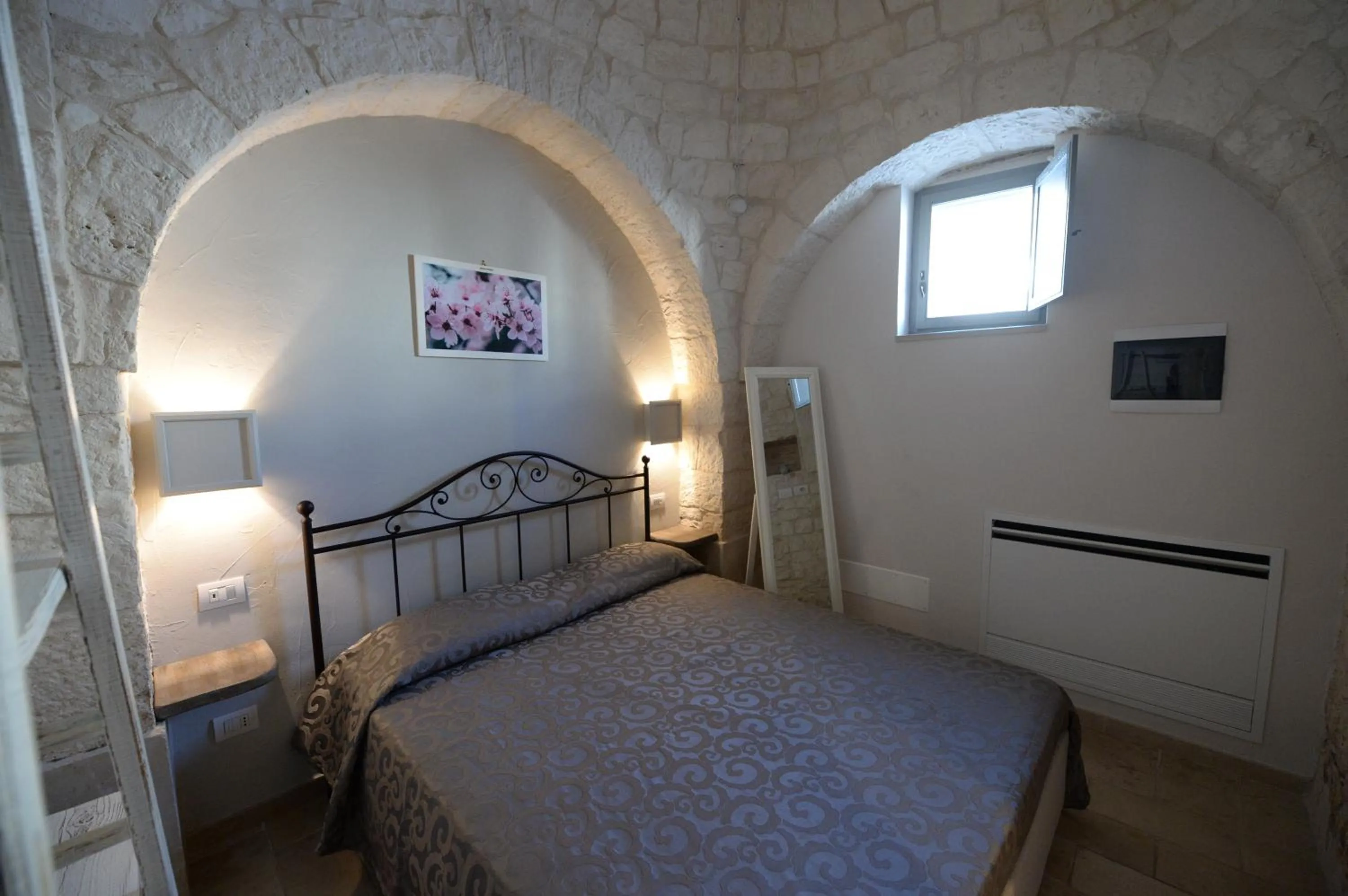 Bedroom, Bed in Trullo A Casedd