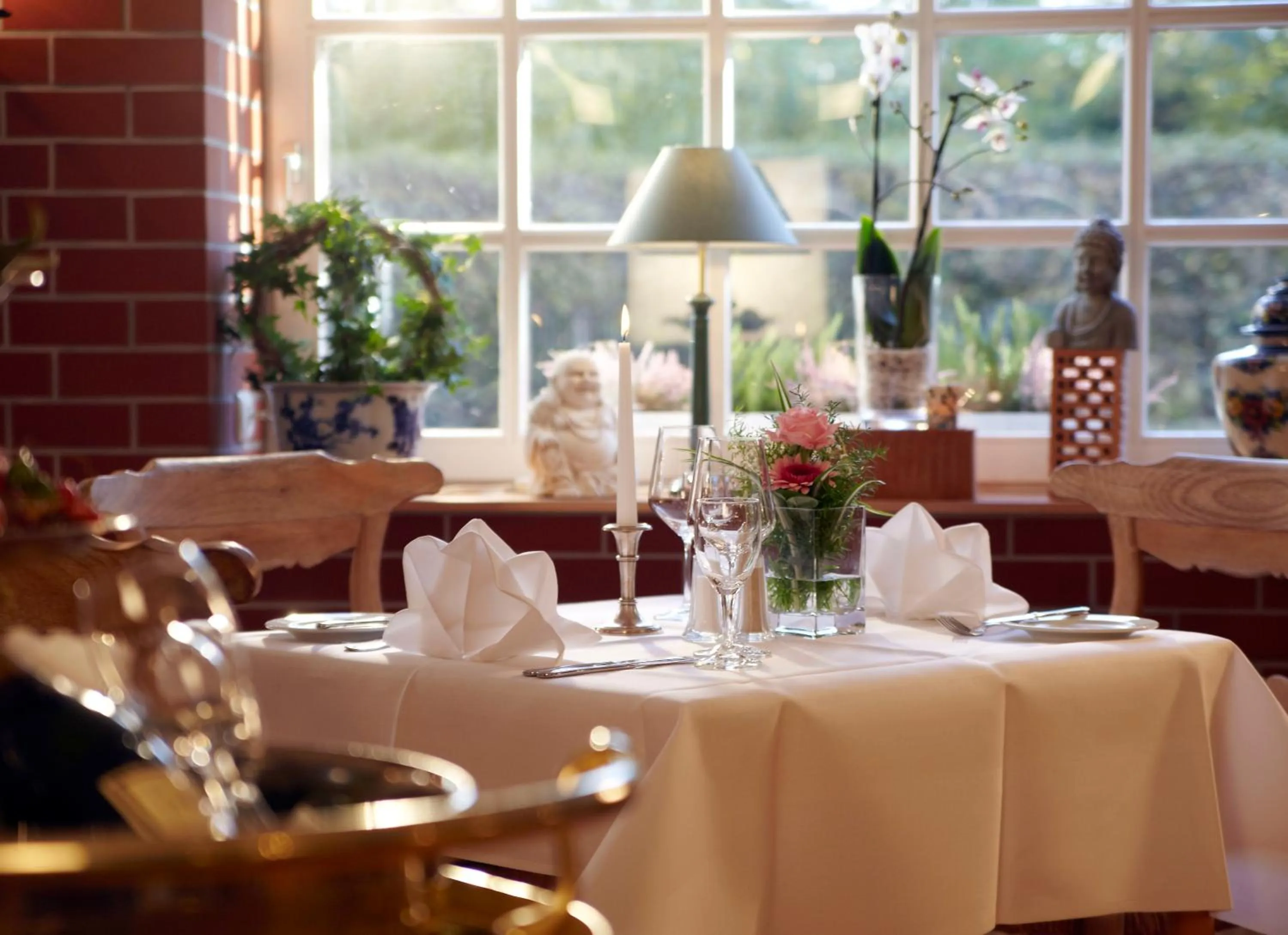 Restaurant/places to eat in Schloss Hotel Herborn