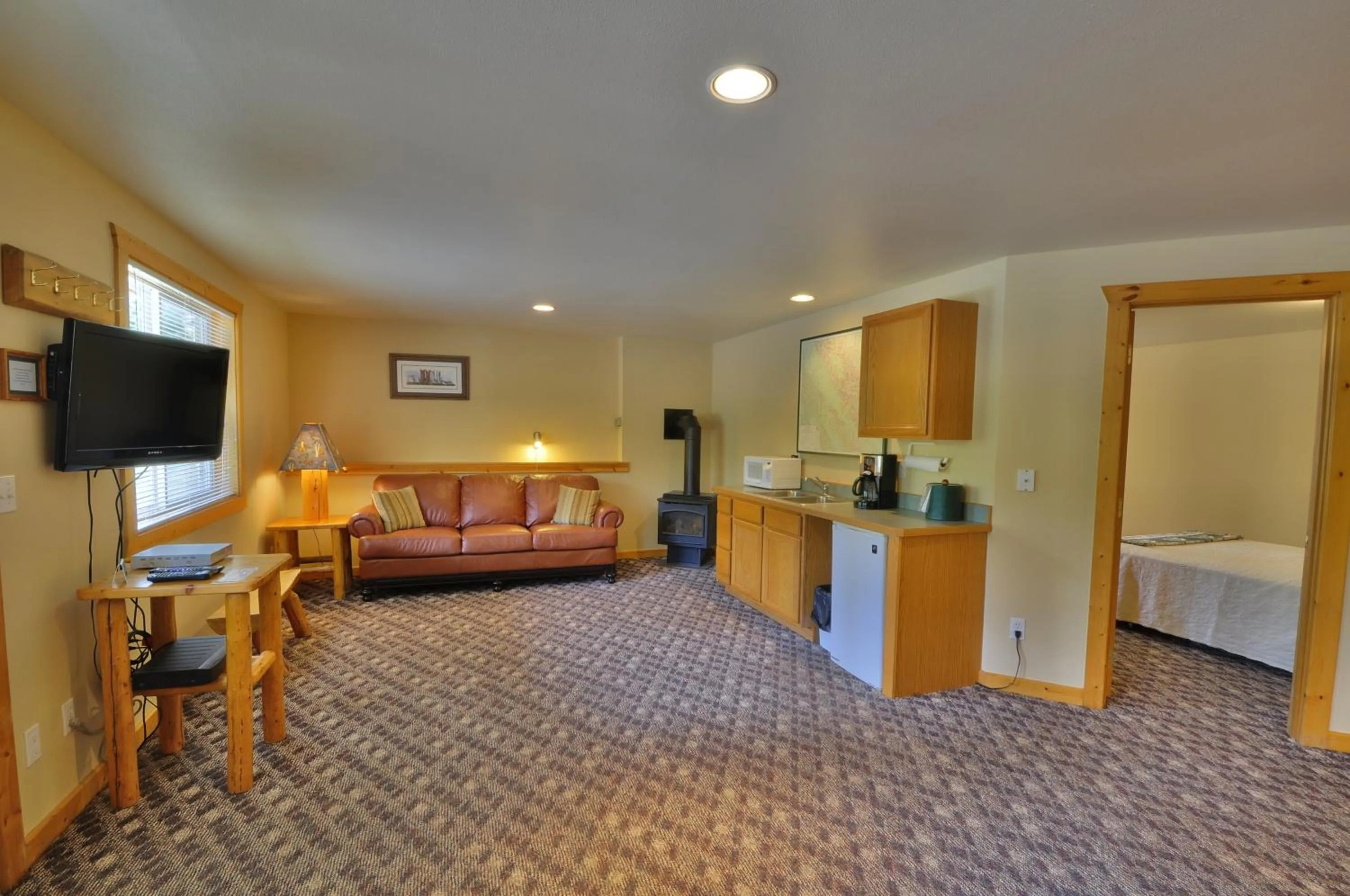 Living room, Bed in Paddle Ridge