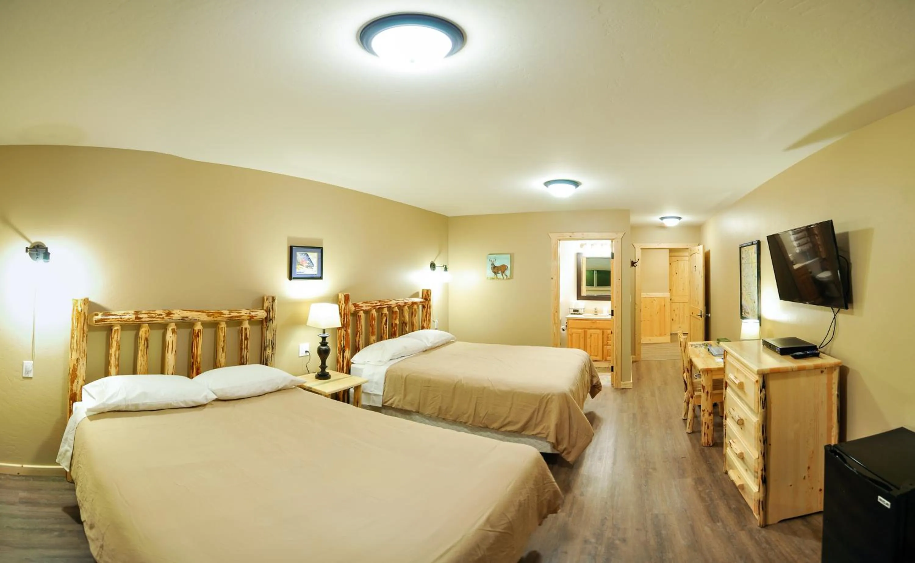 Bedroom, Bed in Paddle Ridge