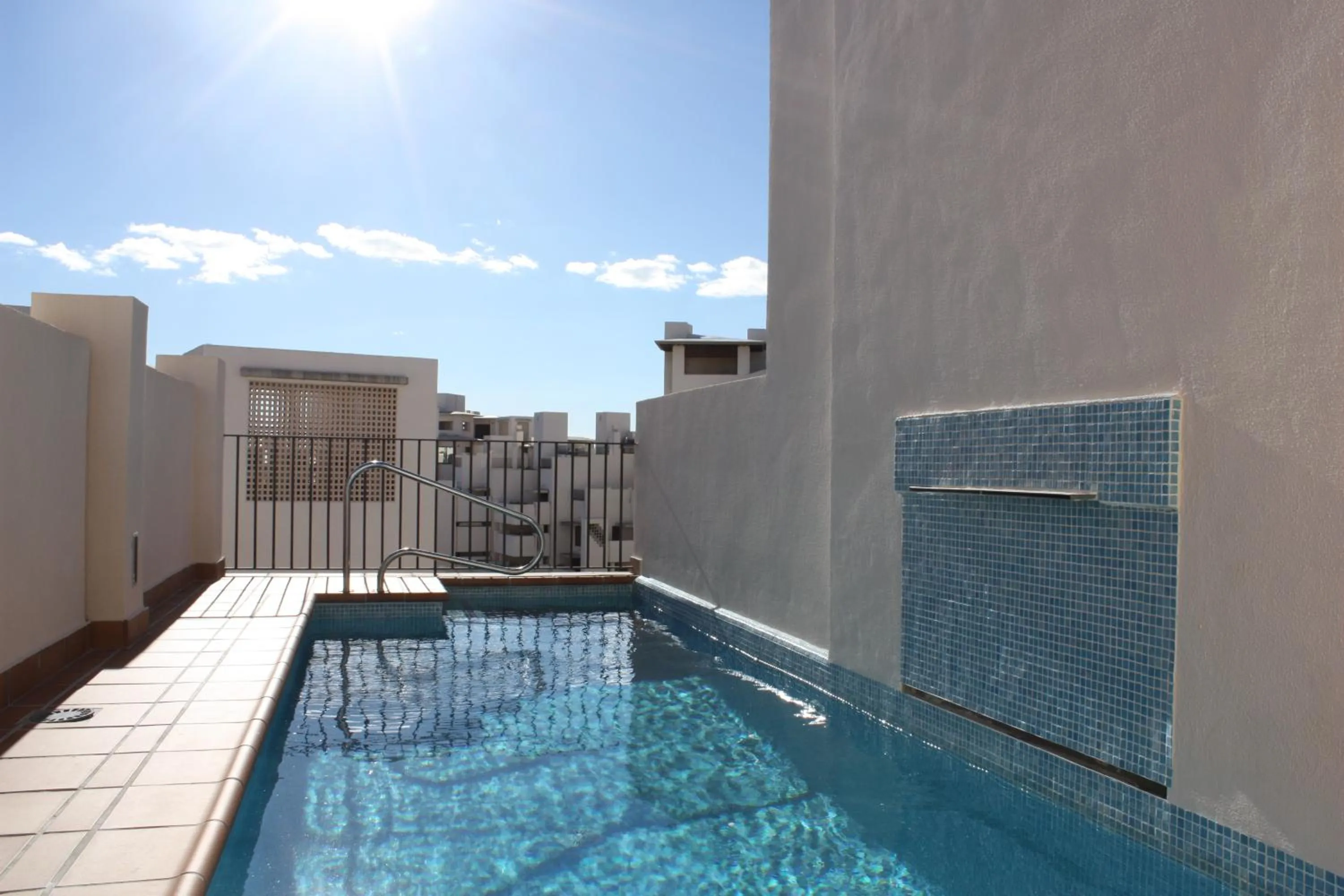Swimming pool in Bahía Boutique Apartments