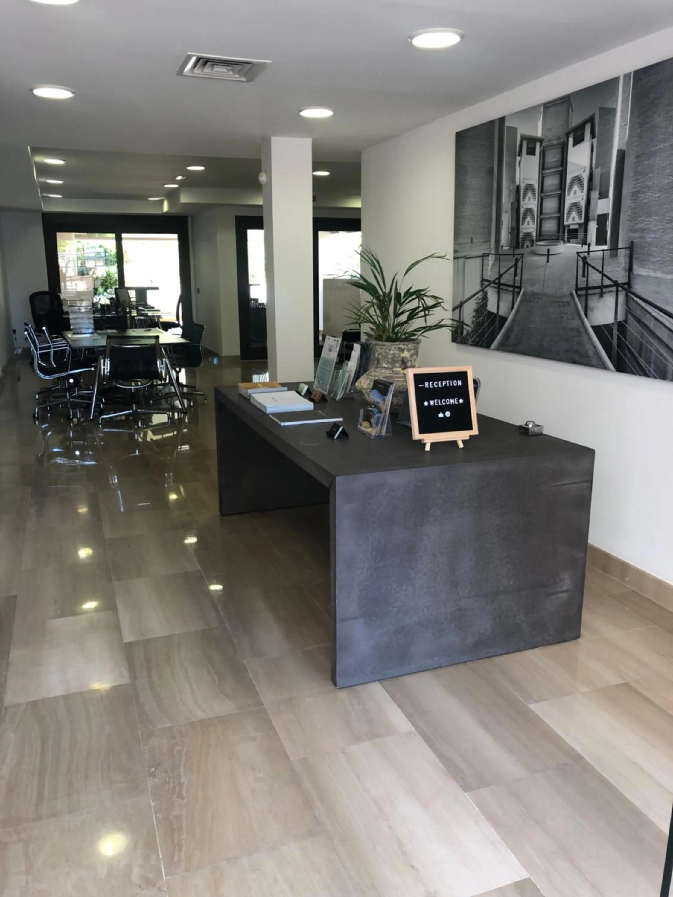 Lobby or reception in Bahía Boutique Apartments