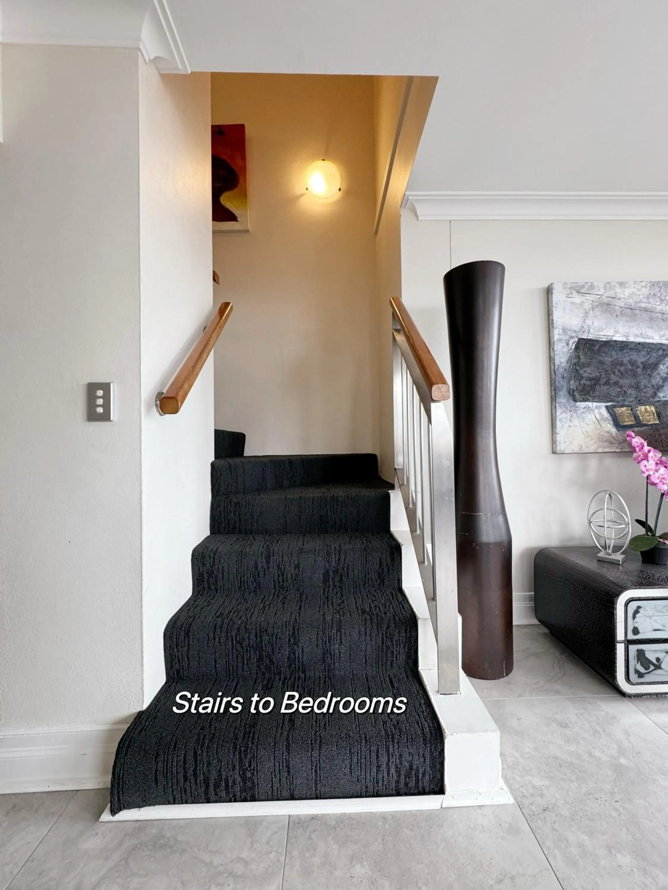 YEHS Hotel Sydney Harbour Suites