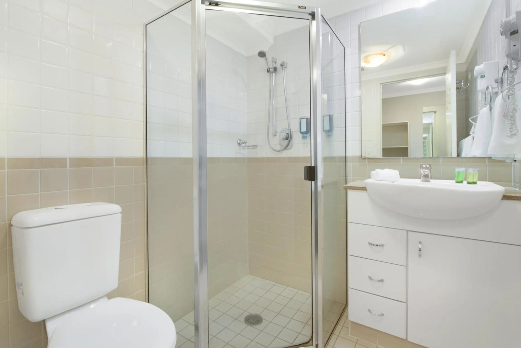 Bathroom in YEHS Hotel Sydney Harbour Suites