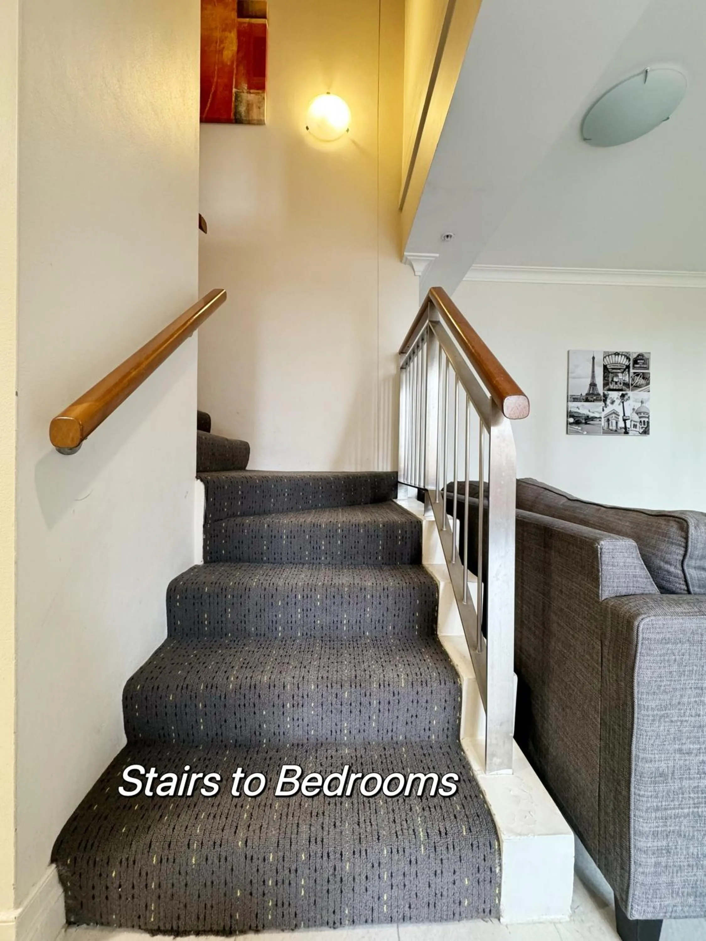 YEHS Hotel Sydney Harbour Suites