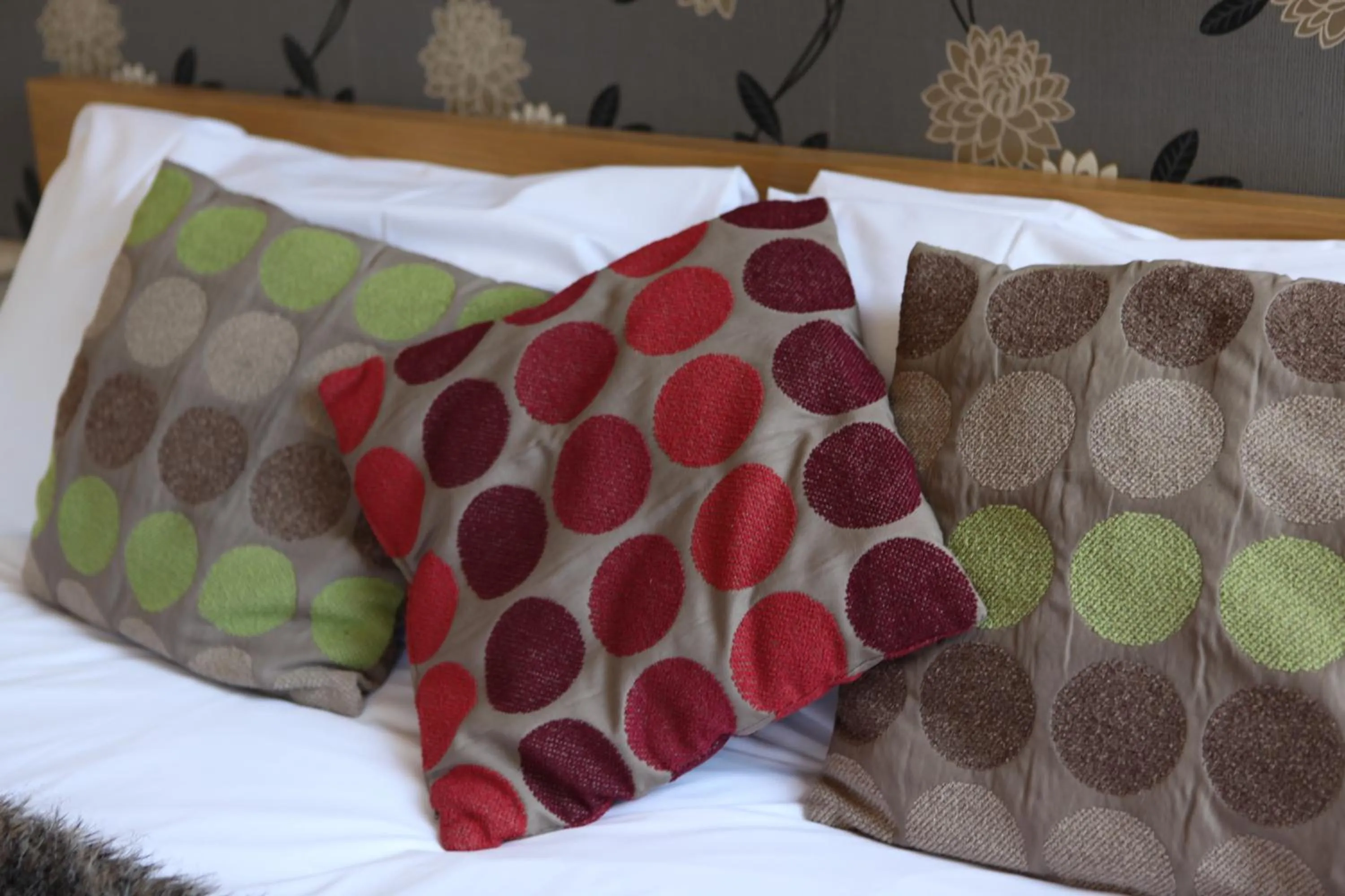 Bed in Eight Bells Inn