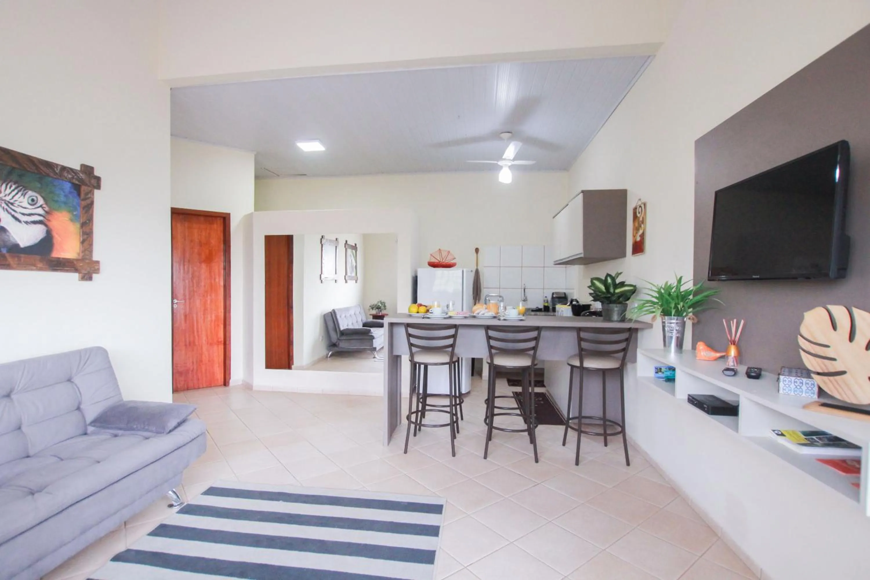Living room in Ypê Flats e Containers